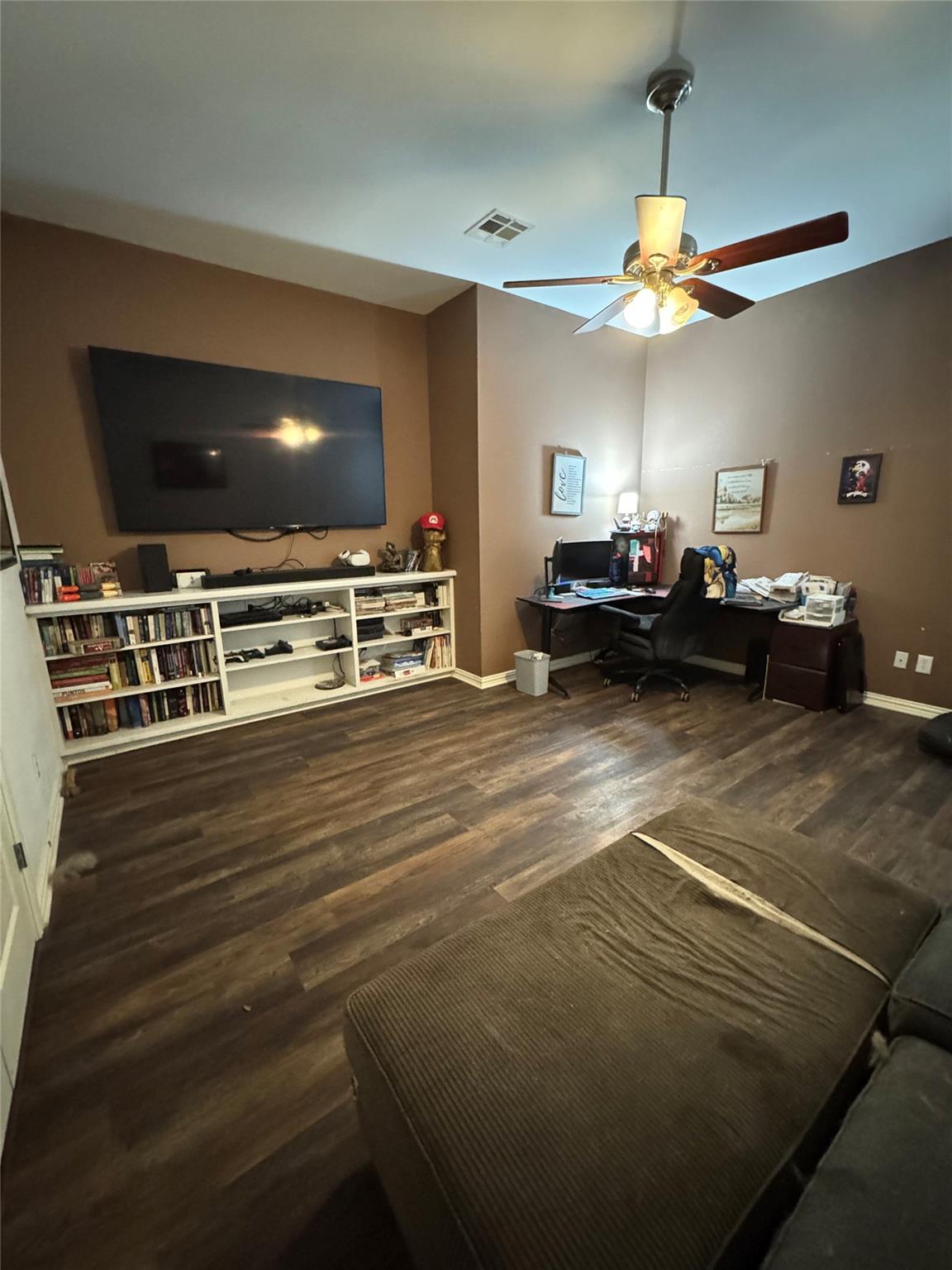 2900 Winding Shore Ln, Pflugerville, TX 78660