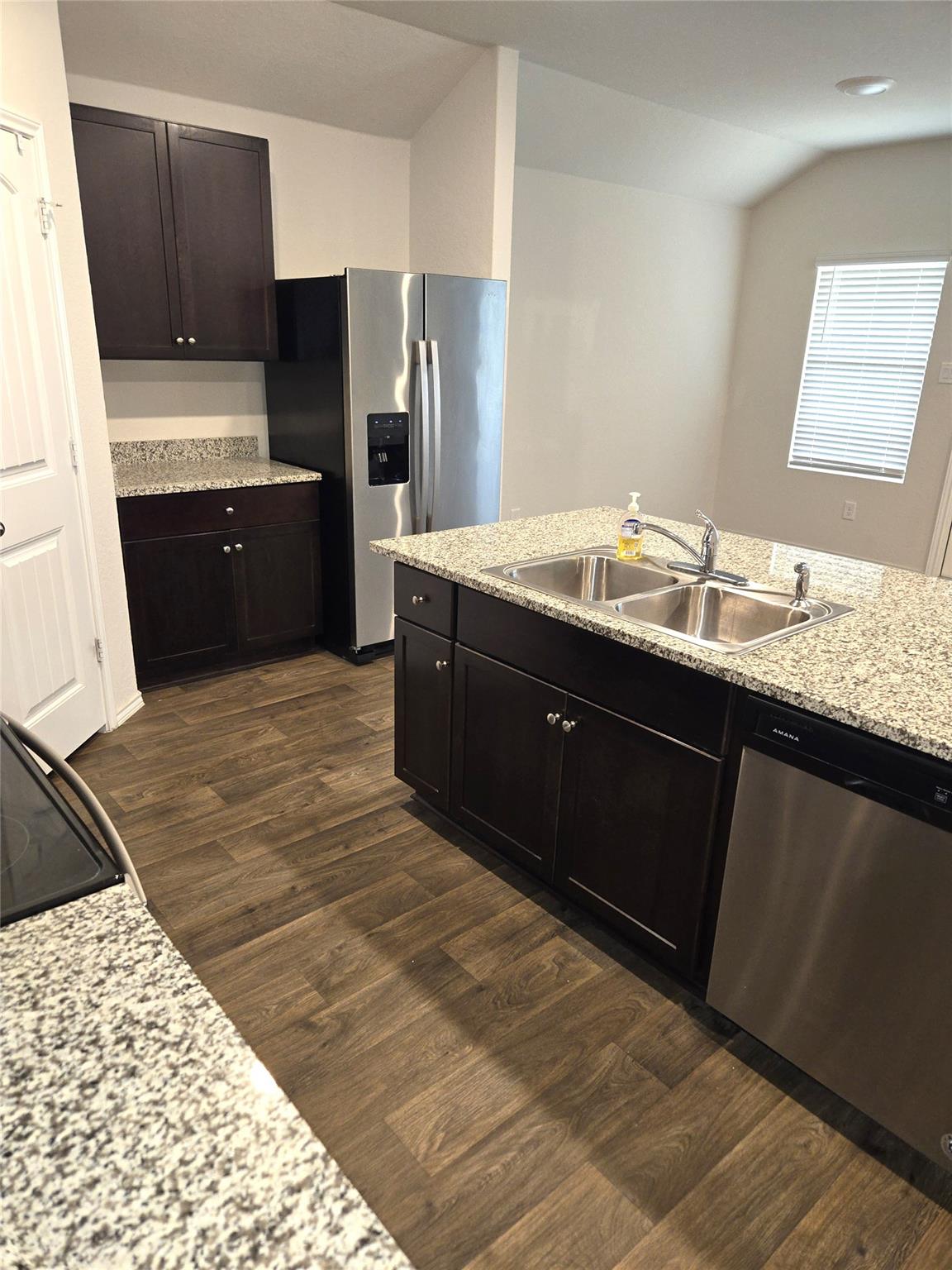 716 Monarch Dr, Seguin, TX 78155