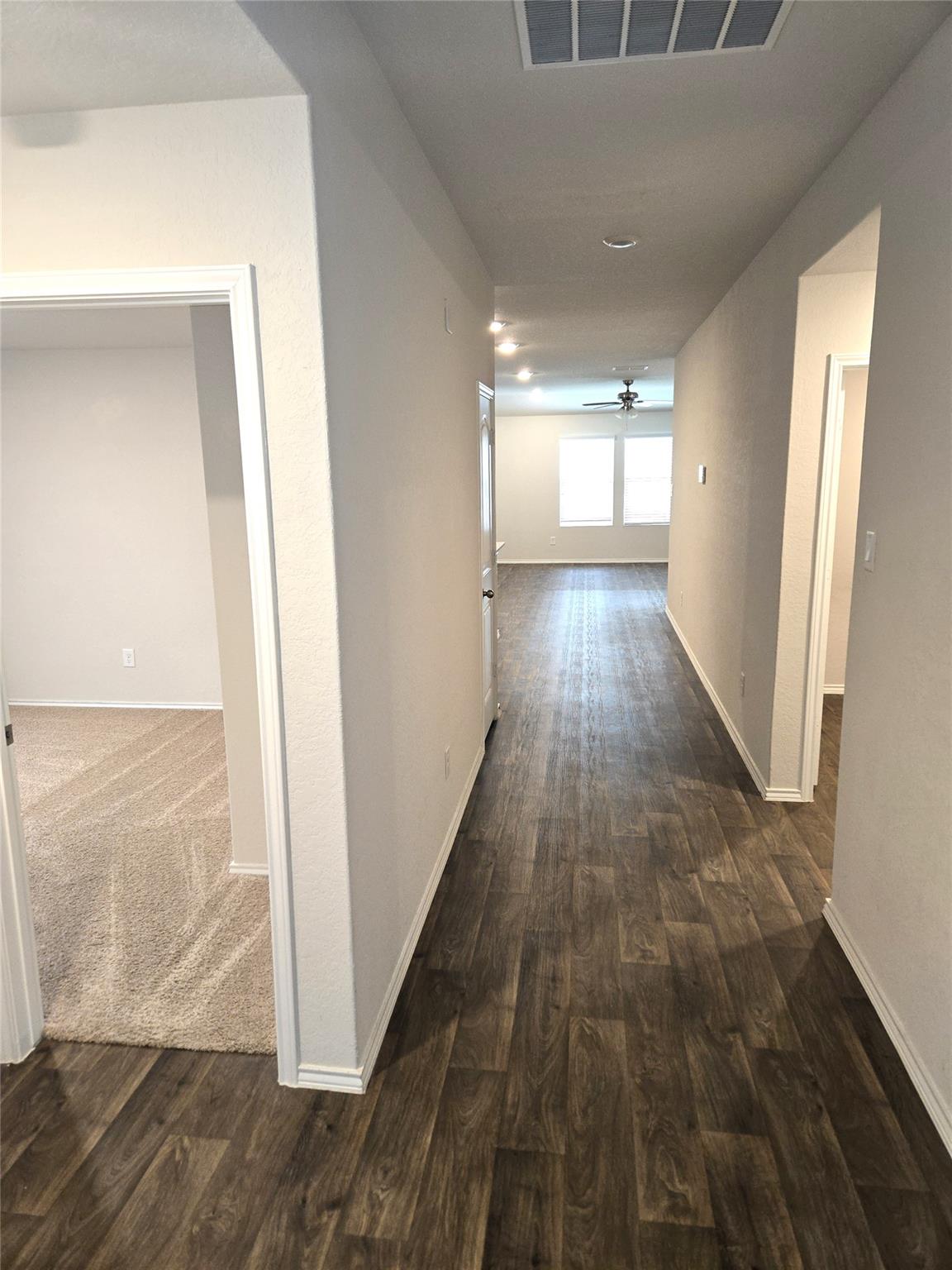 716 Monarch Dr, Seguin, TX 78155