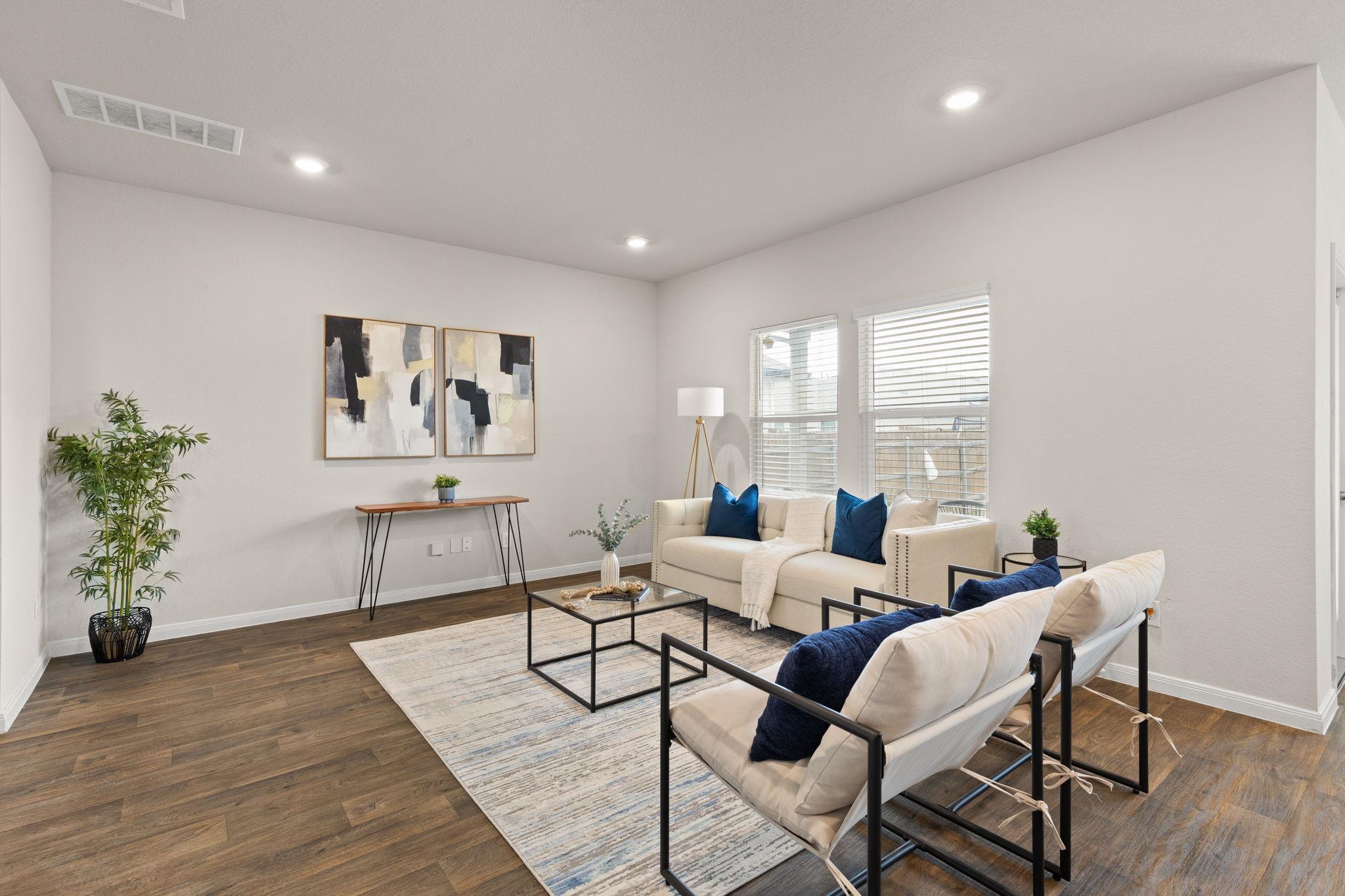 281 Jayden Dr, Kyle, TX 78640