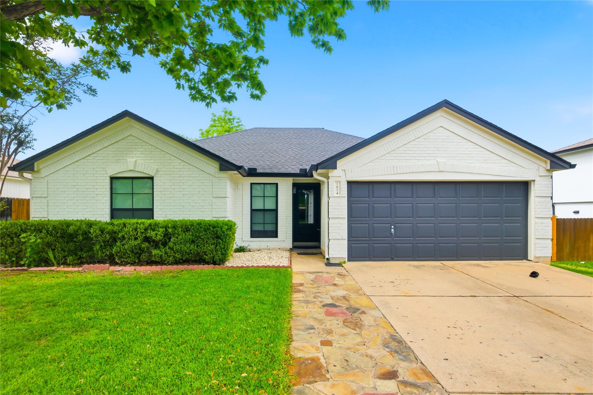 1614 Lantana Dr, Round Rock, TX 78664