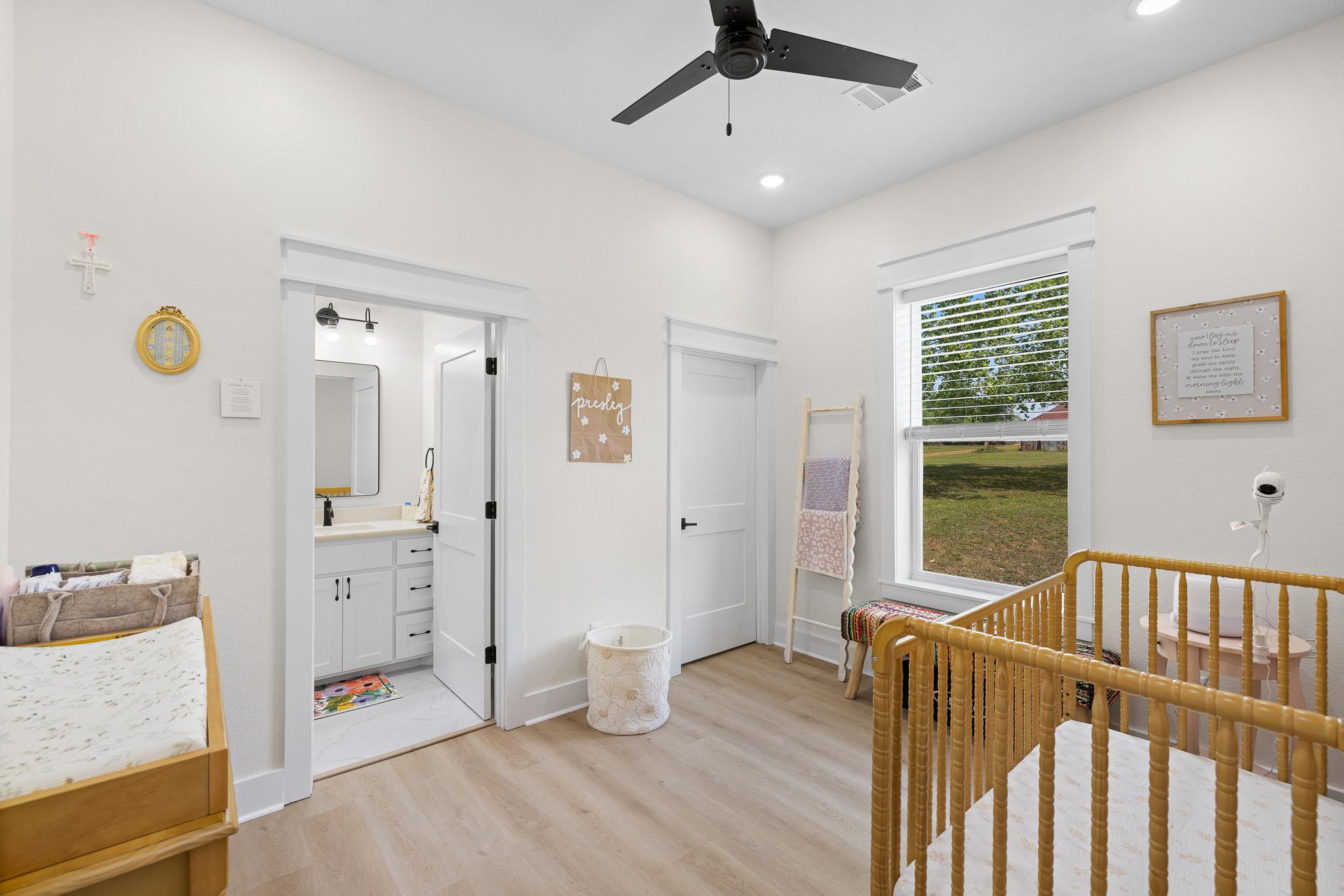 1371 Private Road 2051 Pr, Giddings, TX 78942