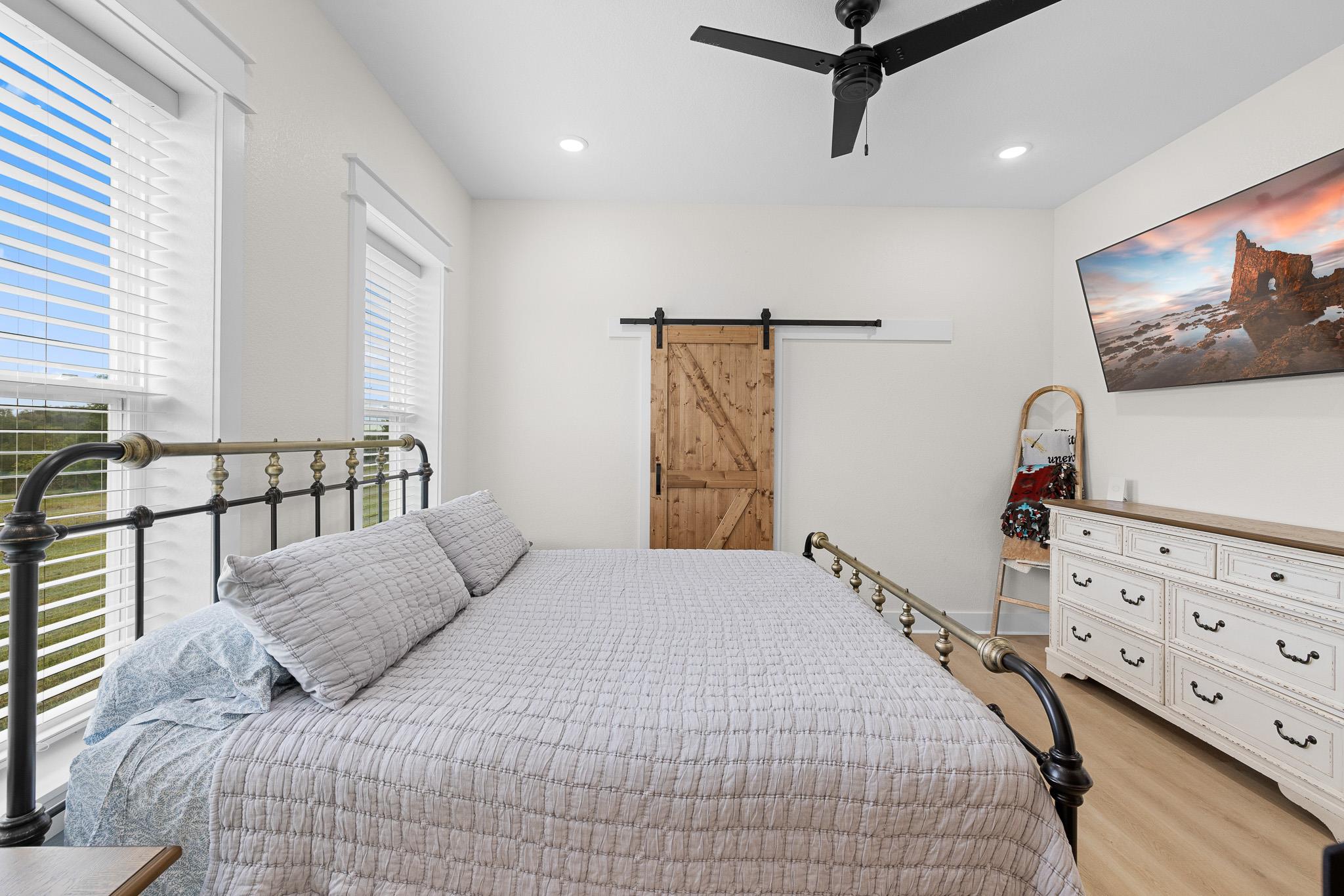 1371 Private Road 2051 Pr, Giddings, TX 78942