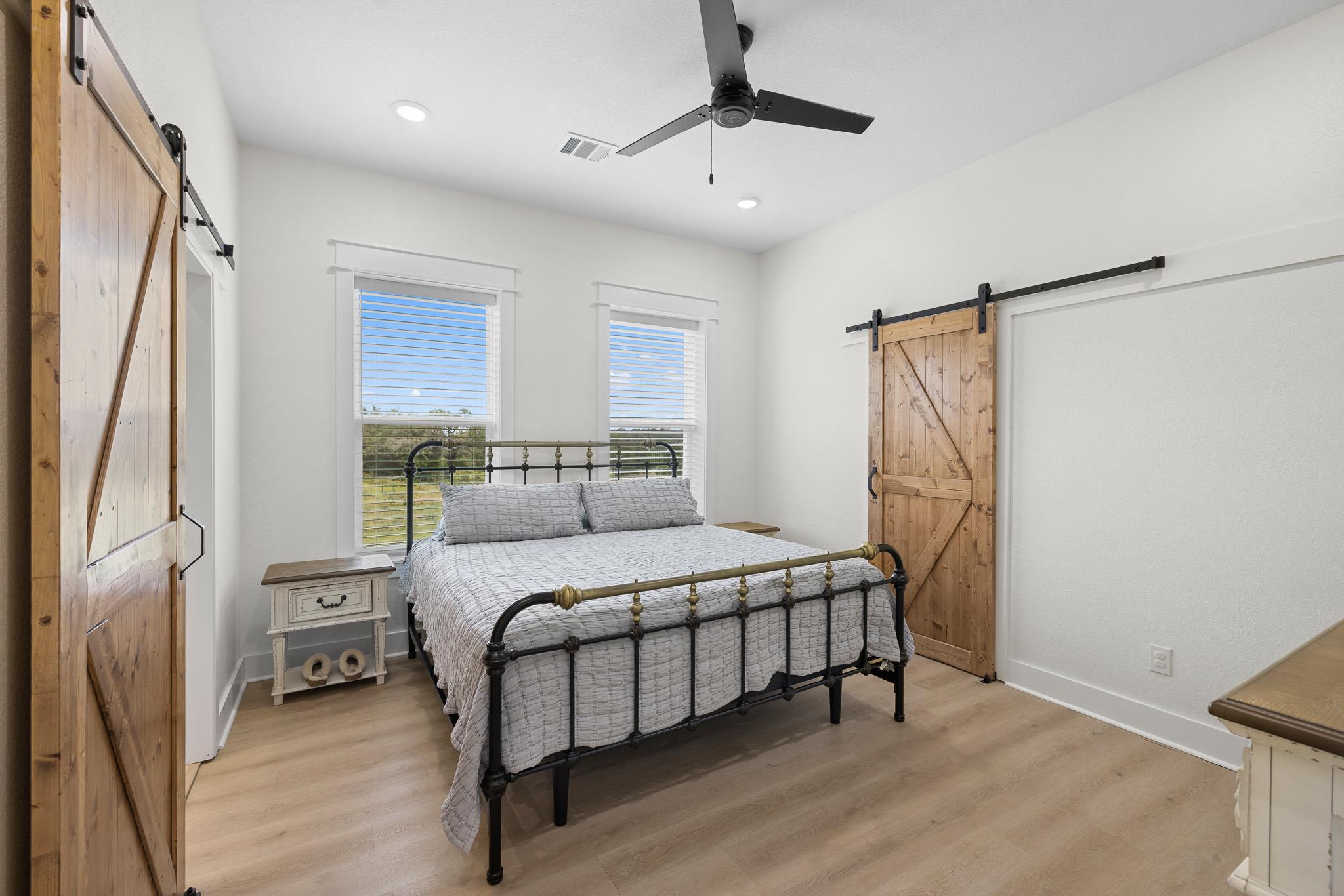 1371 Private Road 2051 Pr, Giddings, TX 78942