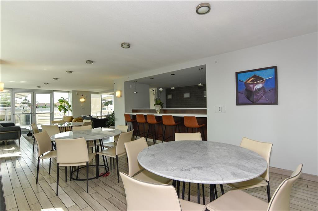 300 Bowie St # 1102, Austin, TX 78703