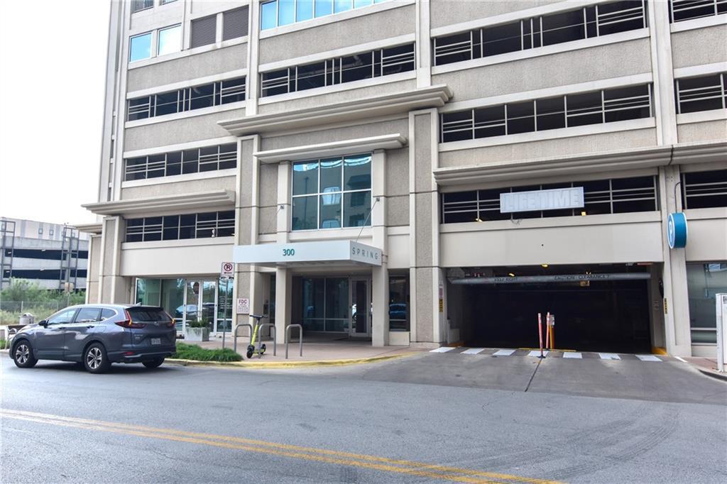 300 Bowie St # 1102, Austin, TX 78703