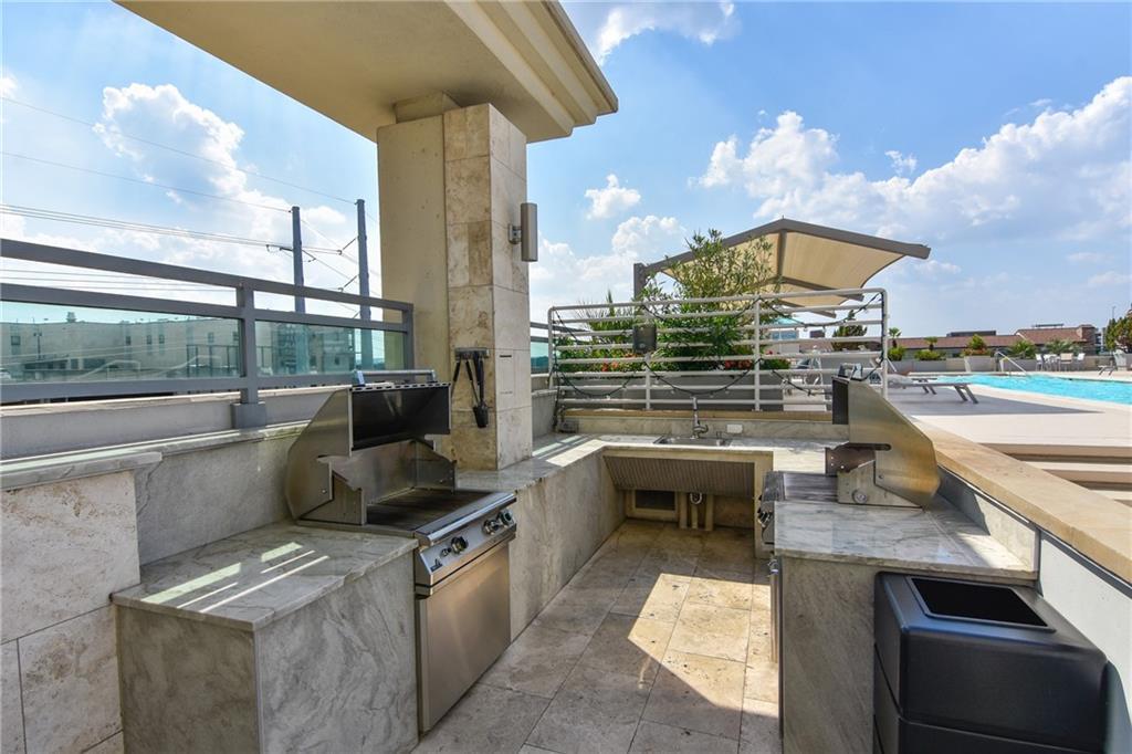 300 Bowie St # 1102, Austin, TX 78703