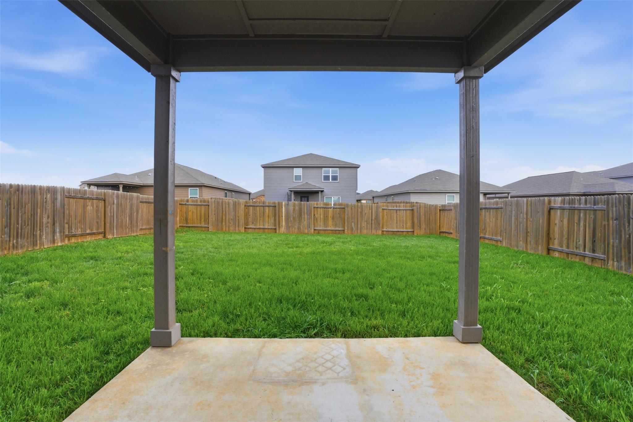 105 Declaration Ln, Liberty Hill, TX 78642