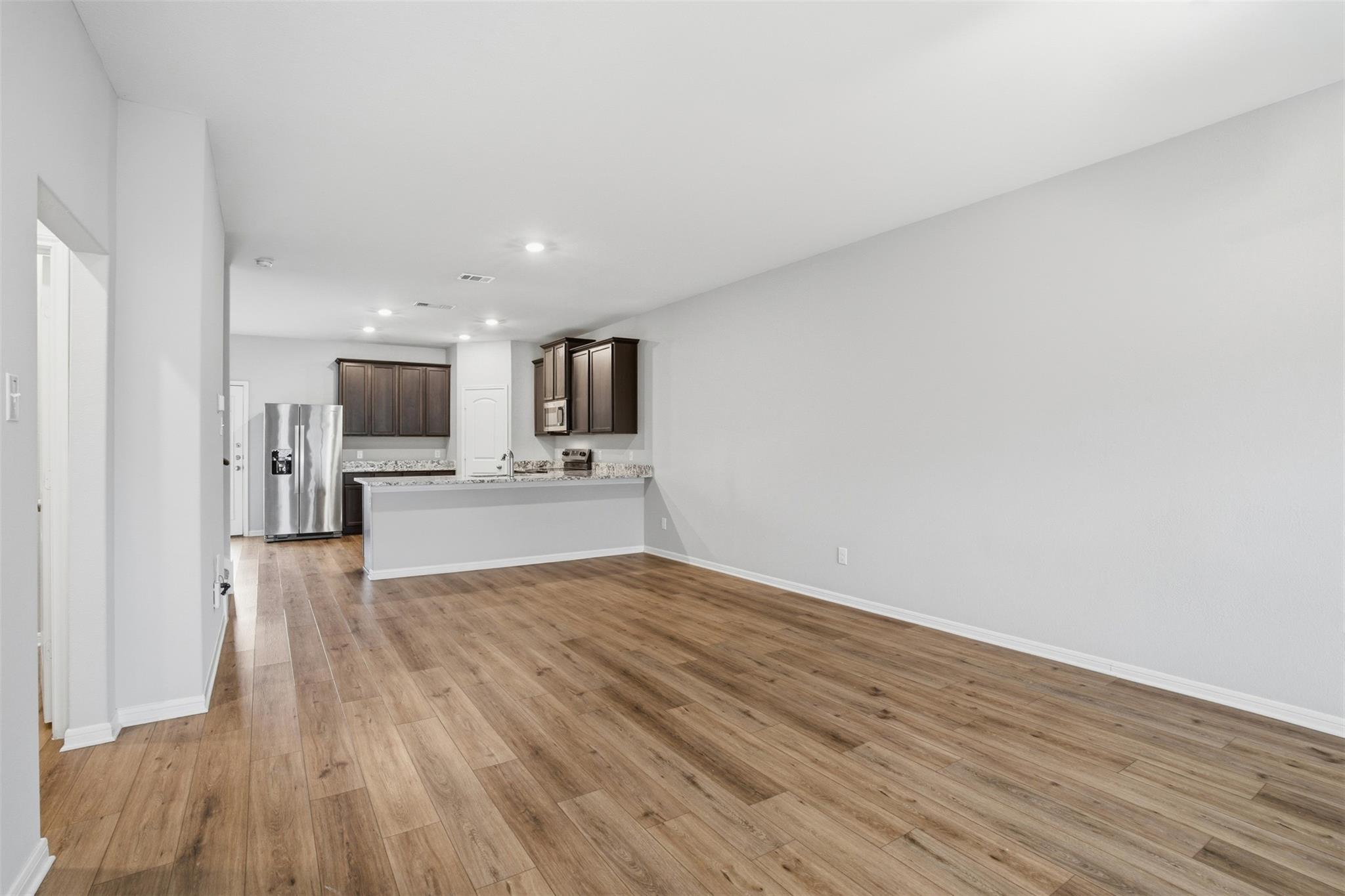 105 Declaration Ln, Liberty Hill, TX 78642