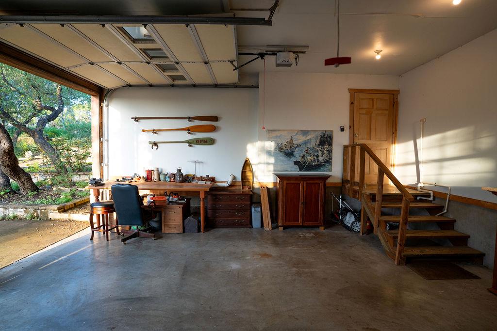 107 CEDAR SPRINGS Dr, Wimberley, TX 78676