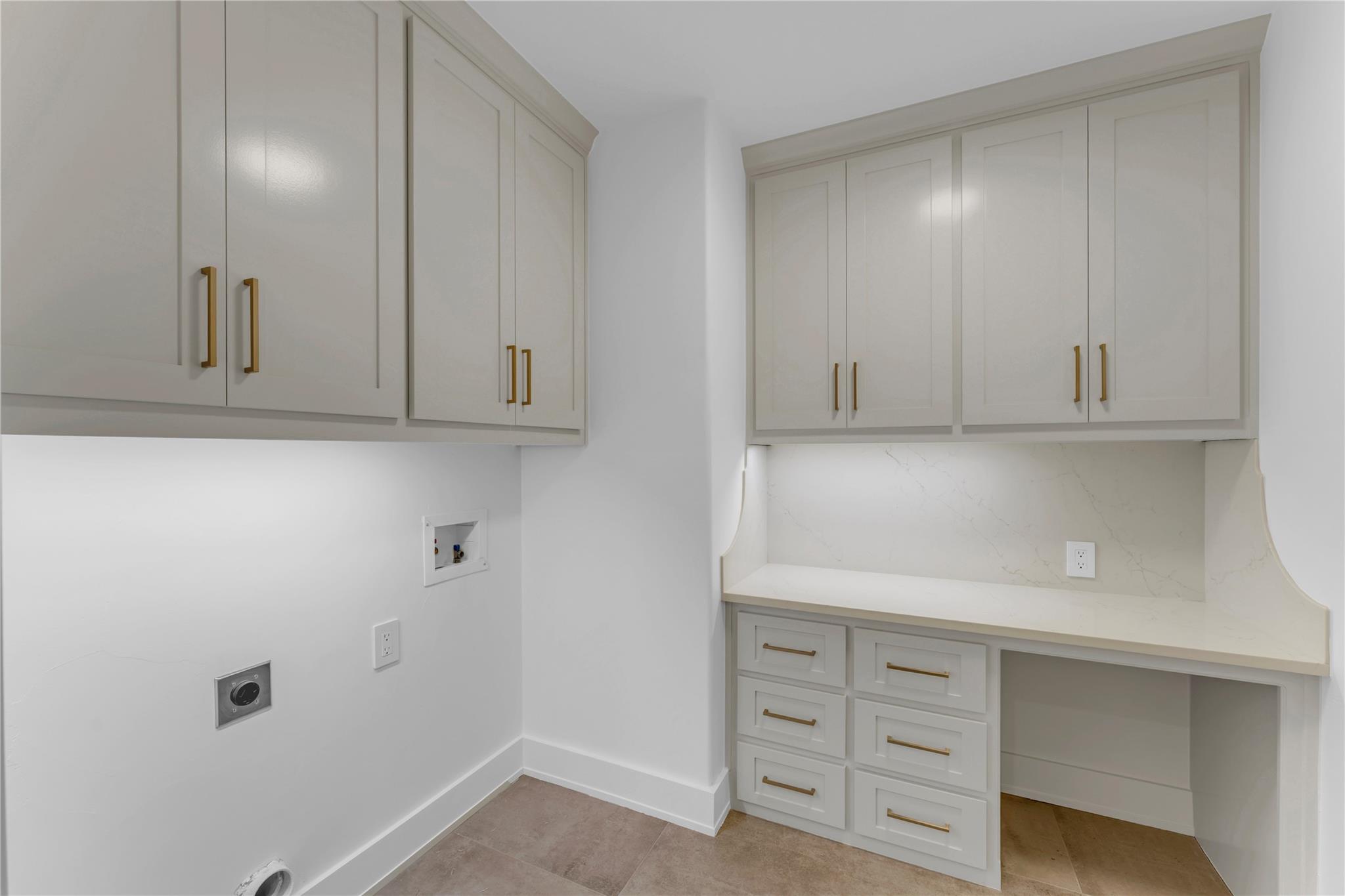 406 Ancient Oaks Dr, Marble Falls, TX 78654