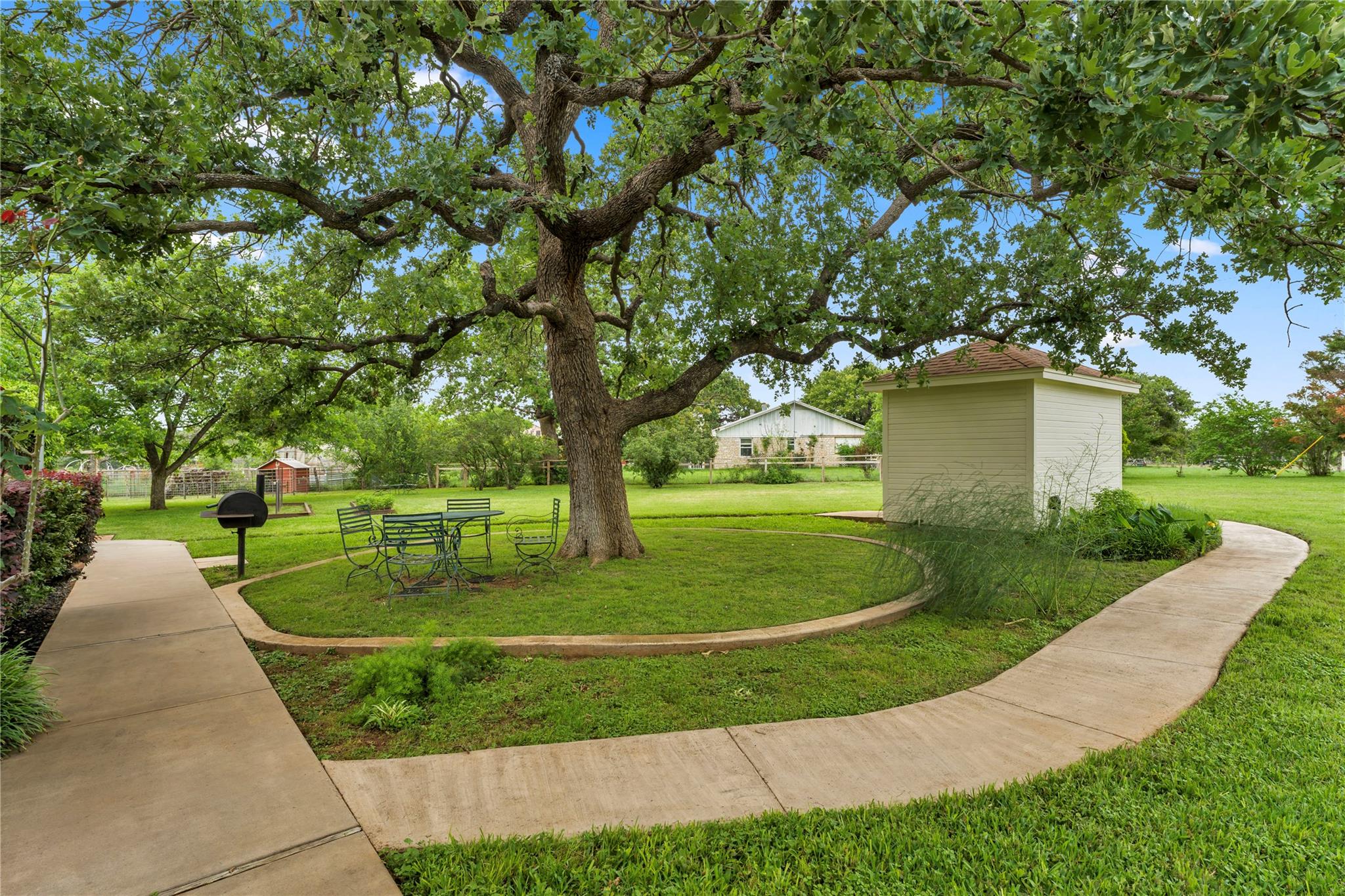 406 Ancient Oaks Dr, Marble Falls, TX 78654