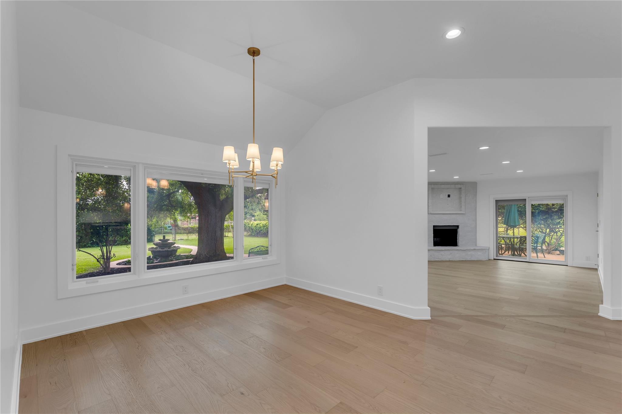 406 Ancient Oaks Dr, Marble Falls, TX 78654