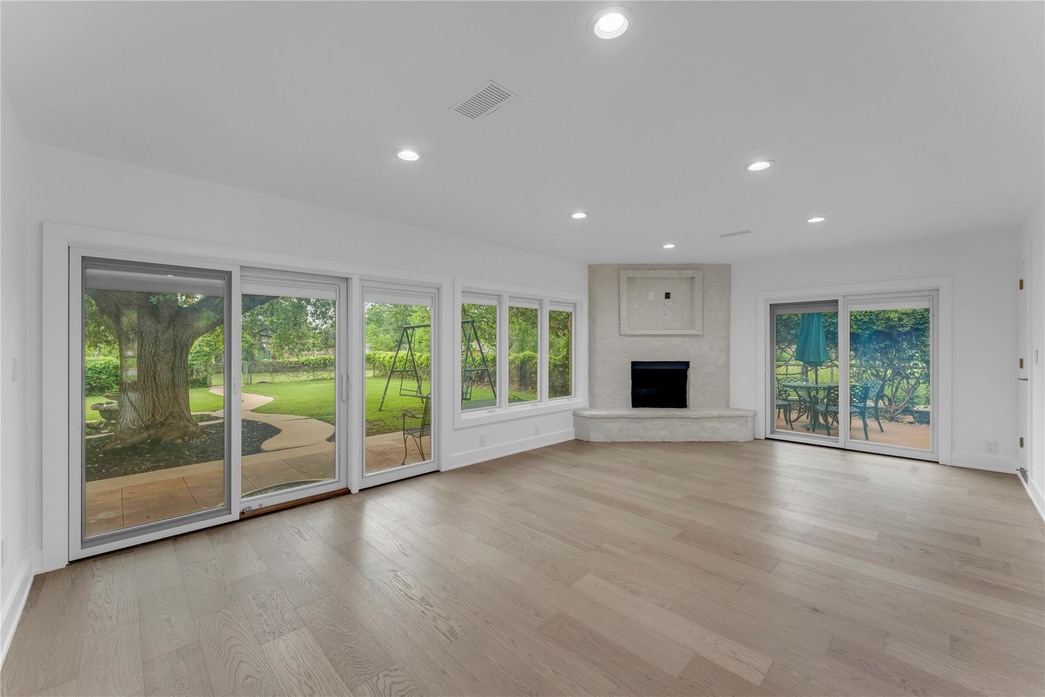 406 Ancient Oaks Dr, Marble Falls, TX 78654