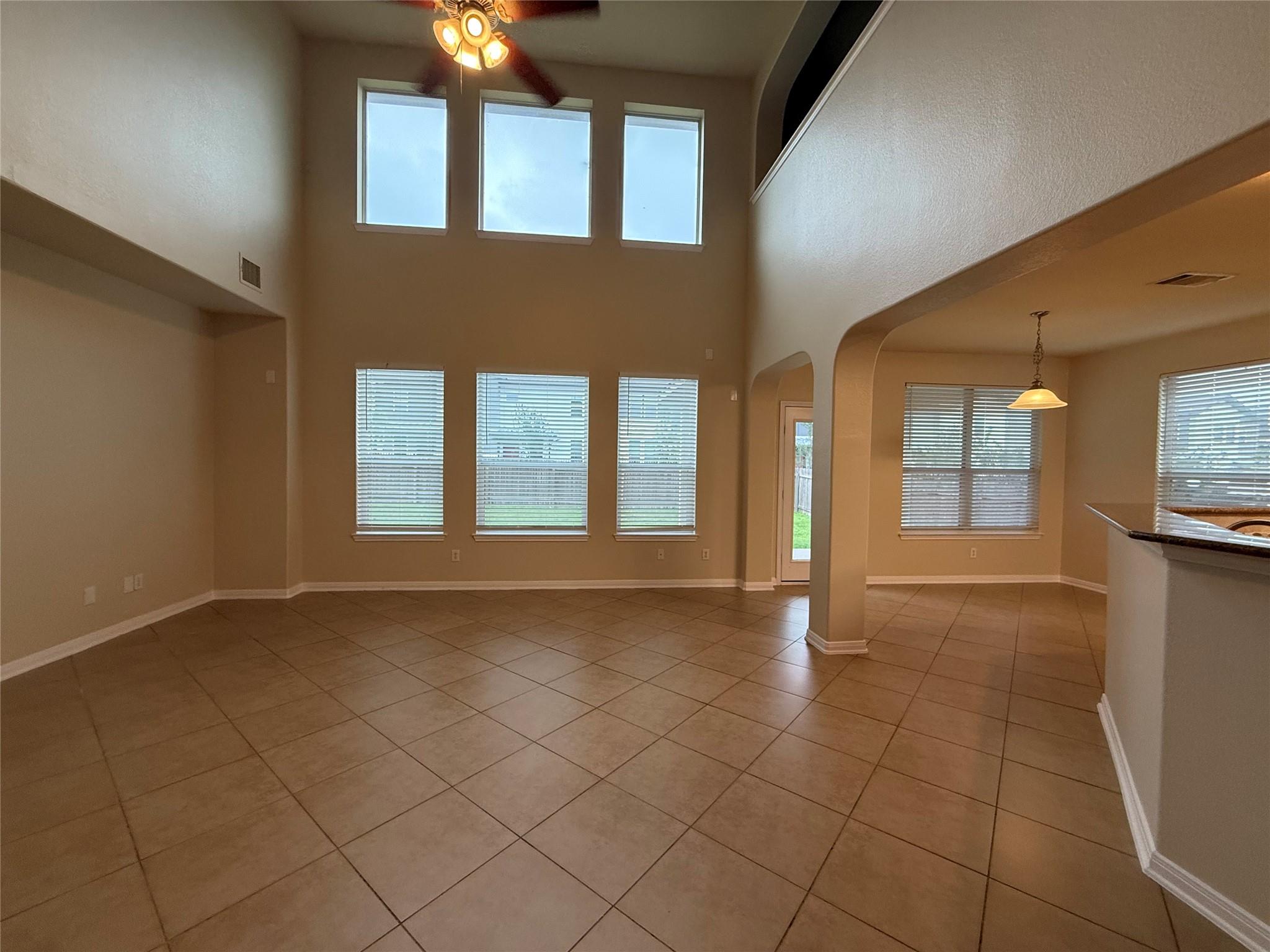 1209 Laurel Oak Trl, Pflugerville, TX 78660