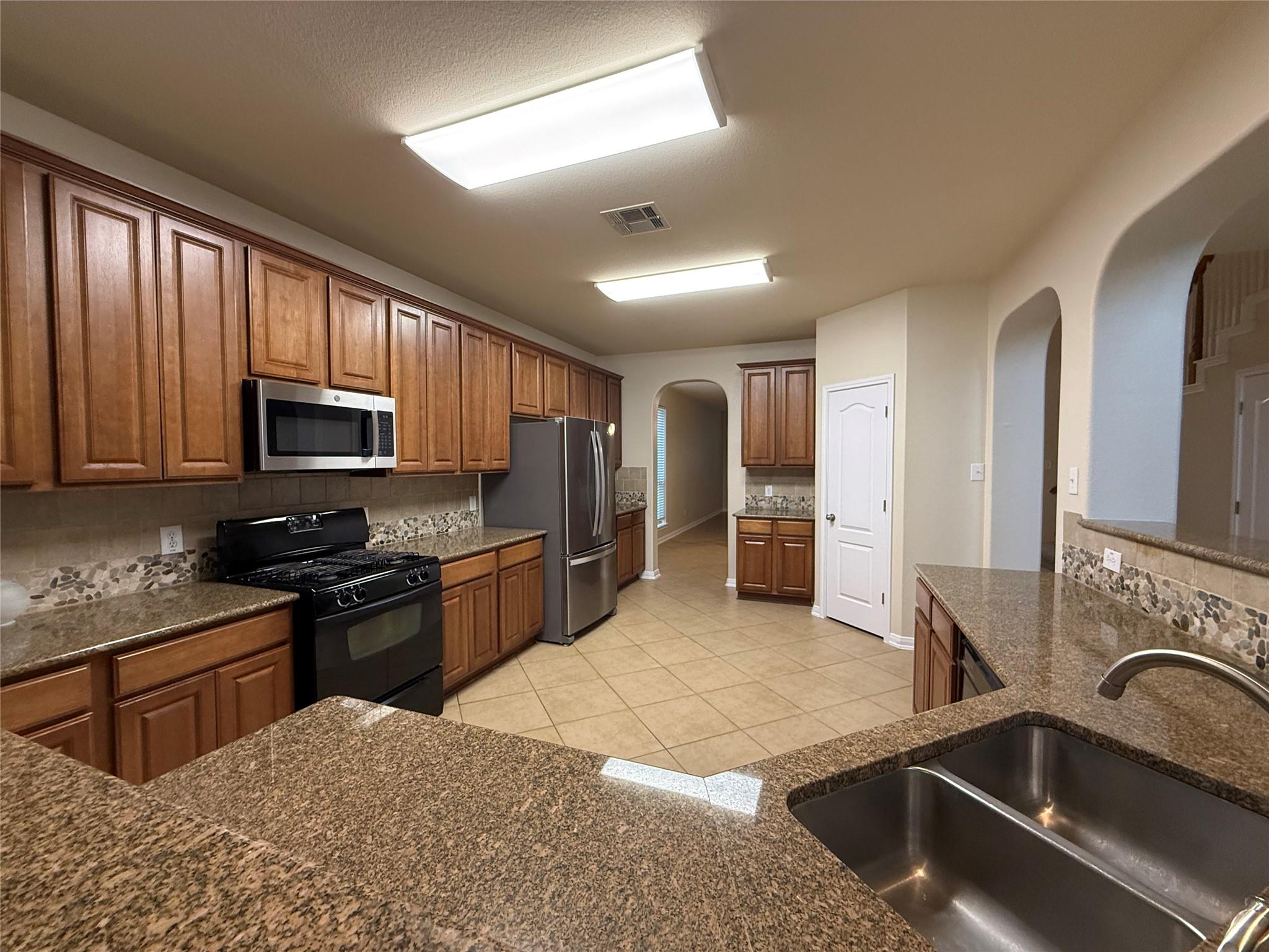 1209 Laurel Oak Trl, Pflugerville, TX 78660