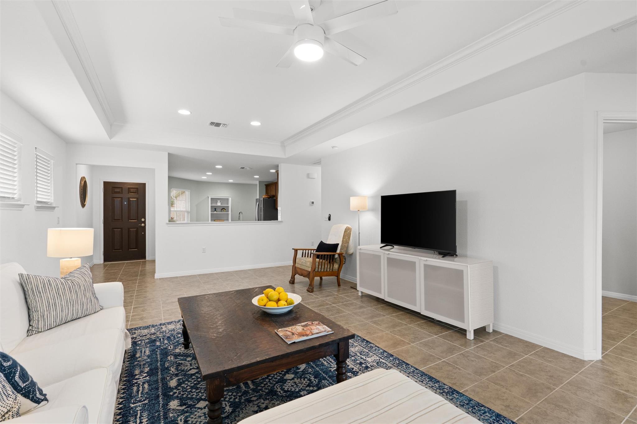 400 Fannin Ct, Georgetown, TX 78633