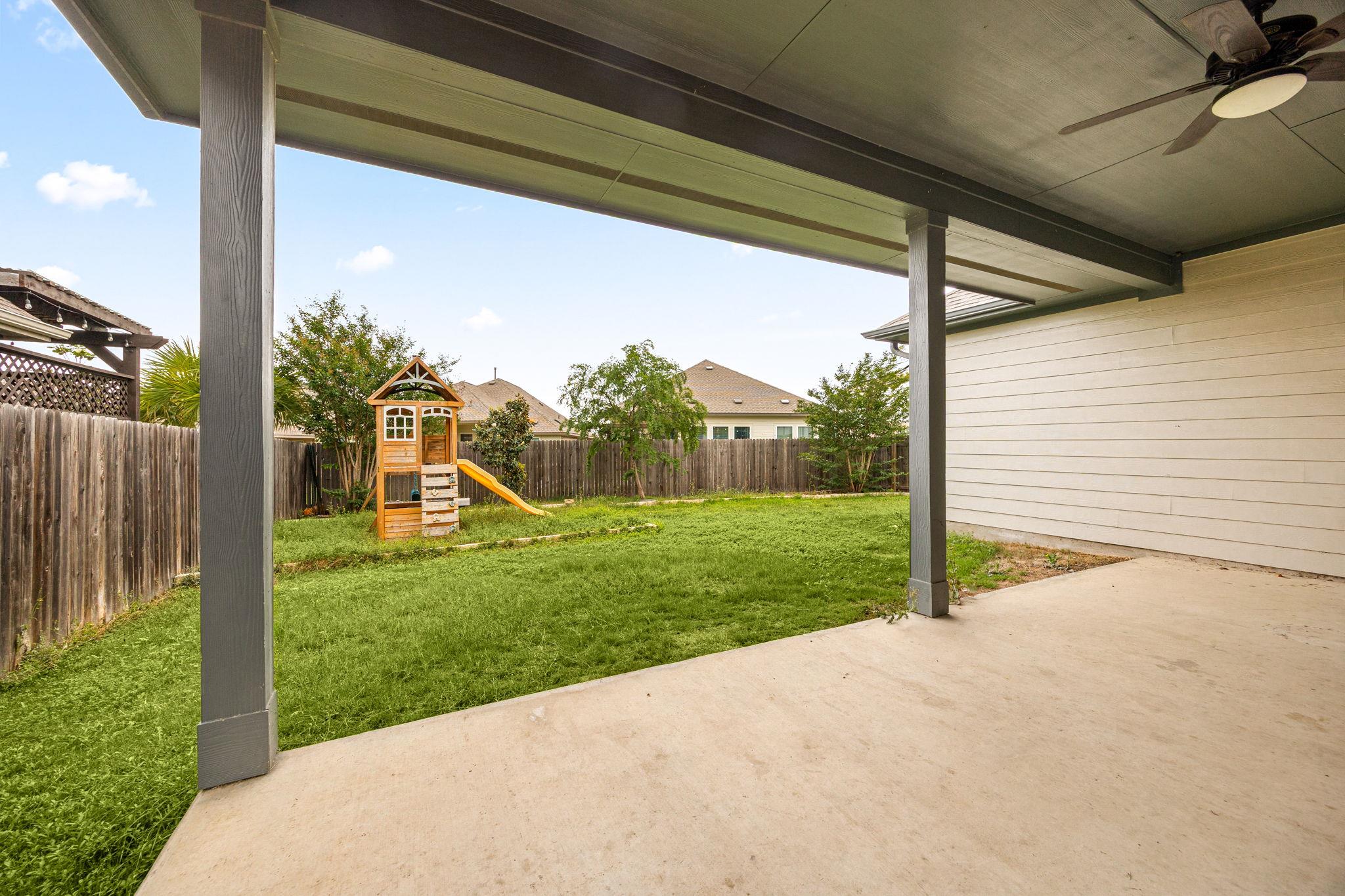 309 Avendita Ln, Liberty Hill, TX 78642