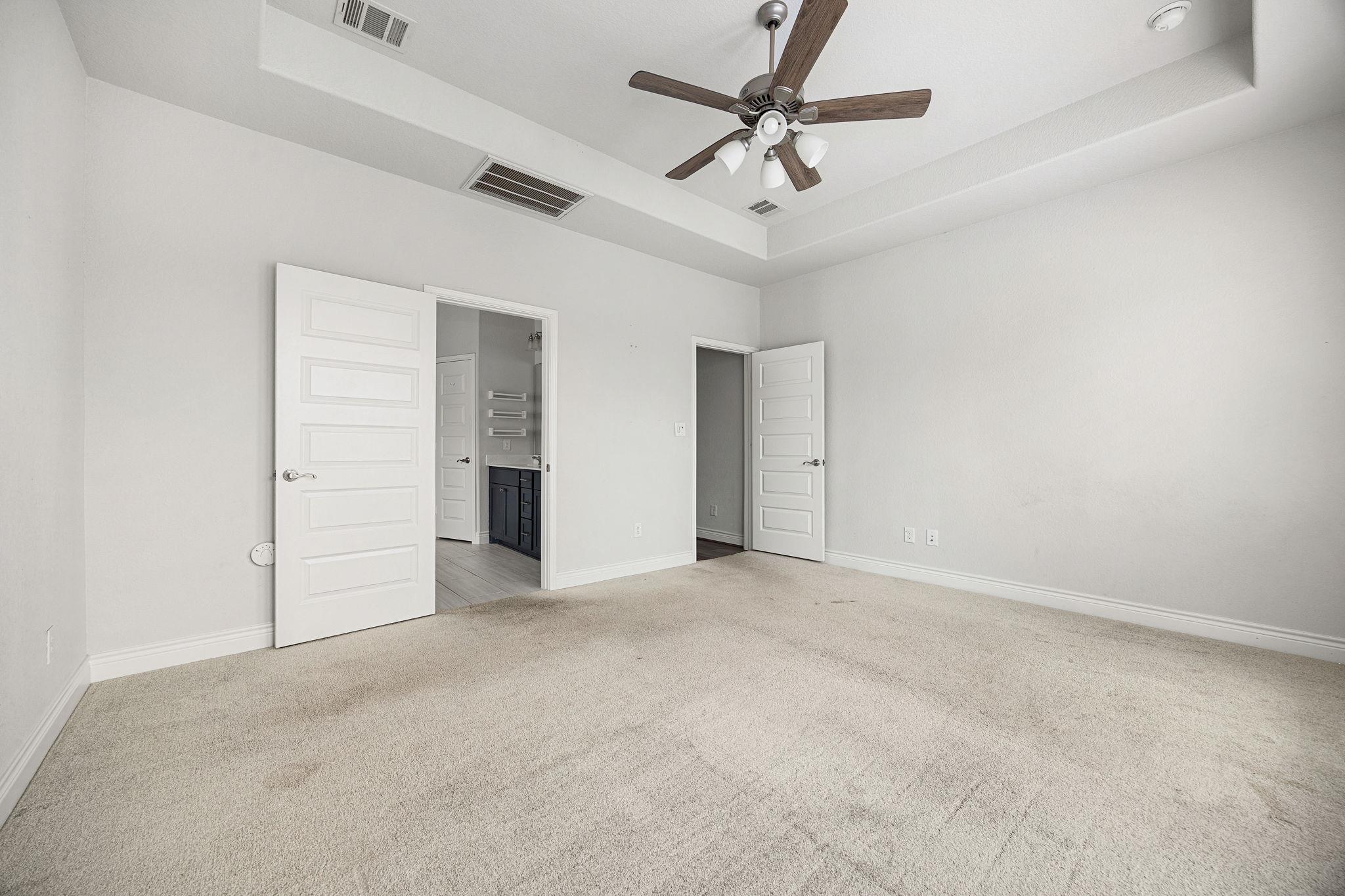 309 Avendita Ln, Liberty Hill, TX 78642