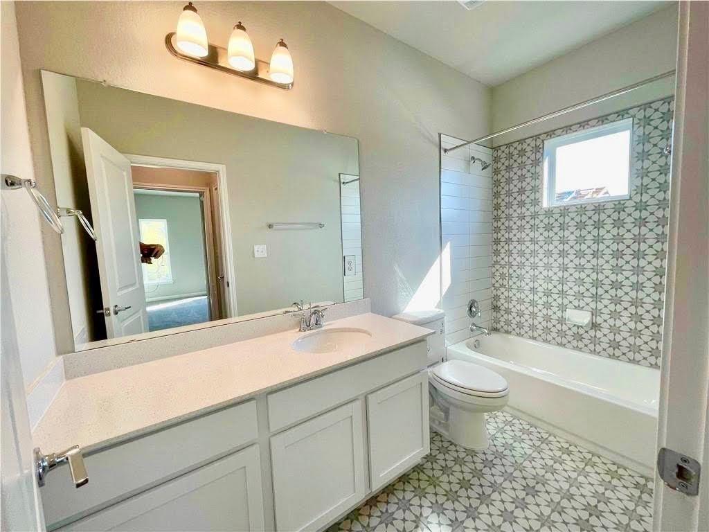 3017 Settlement Dr # 32, Round Rock, TX 78665