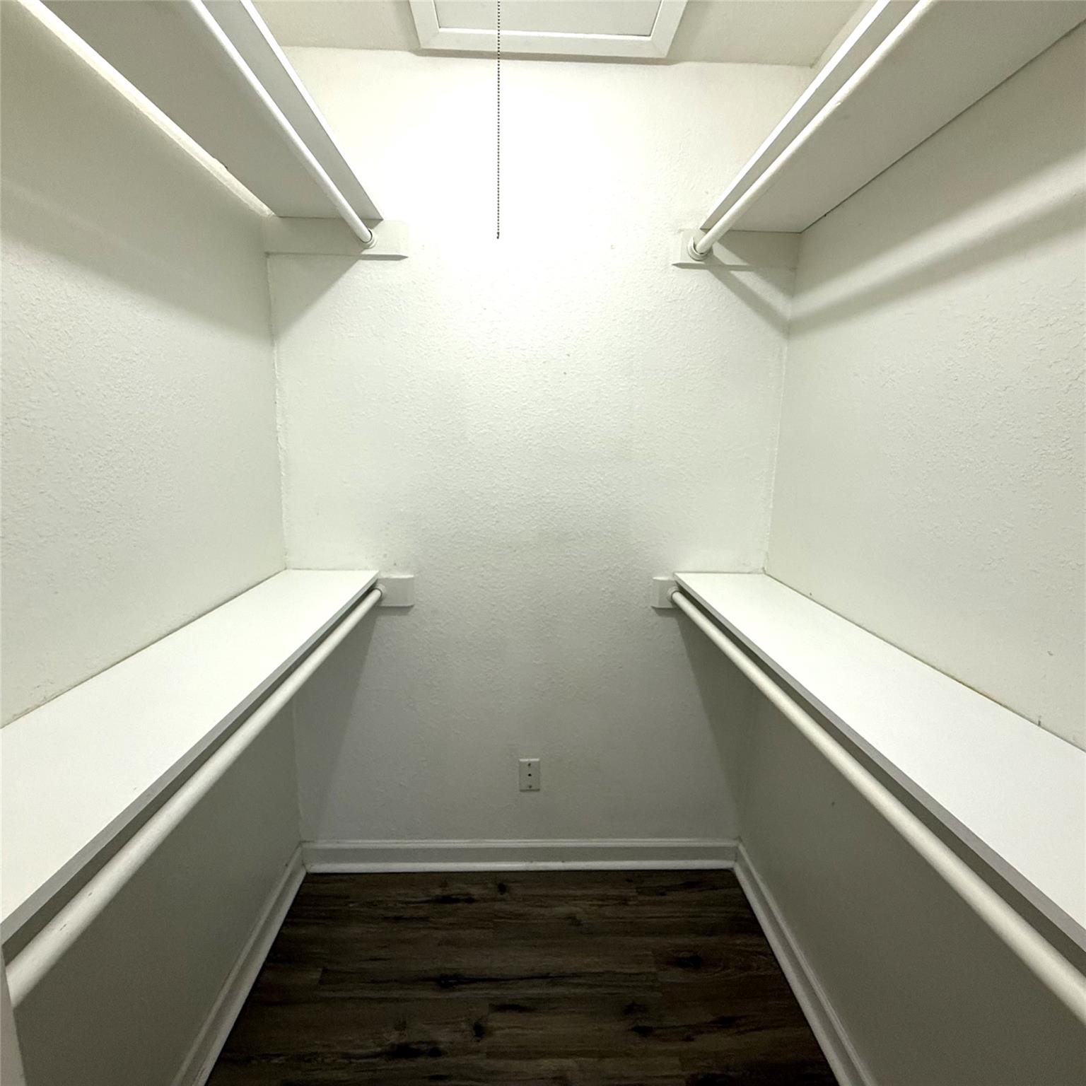 1500 Wroxton Way, Round Rock, TX 78664