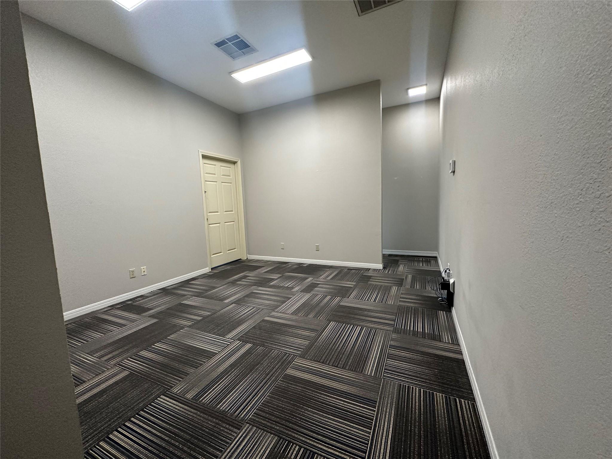 1823 Fortview Rd # 203, Austin, TX 78704