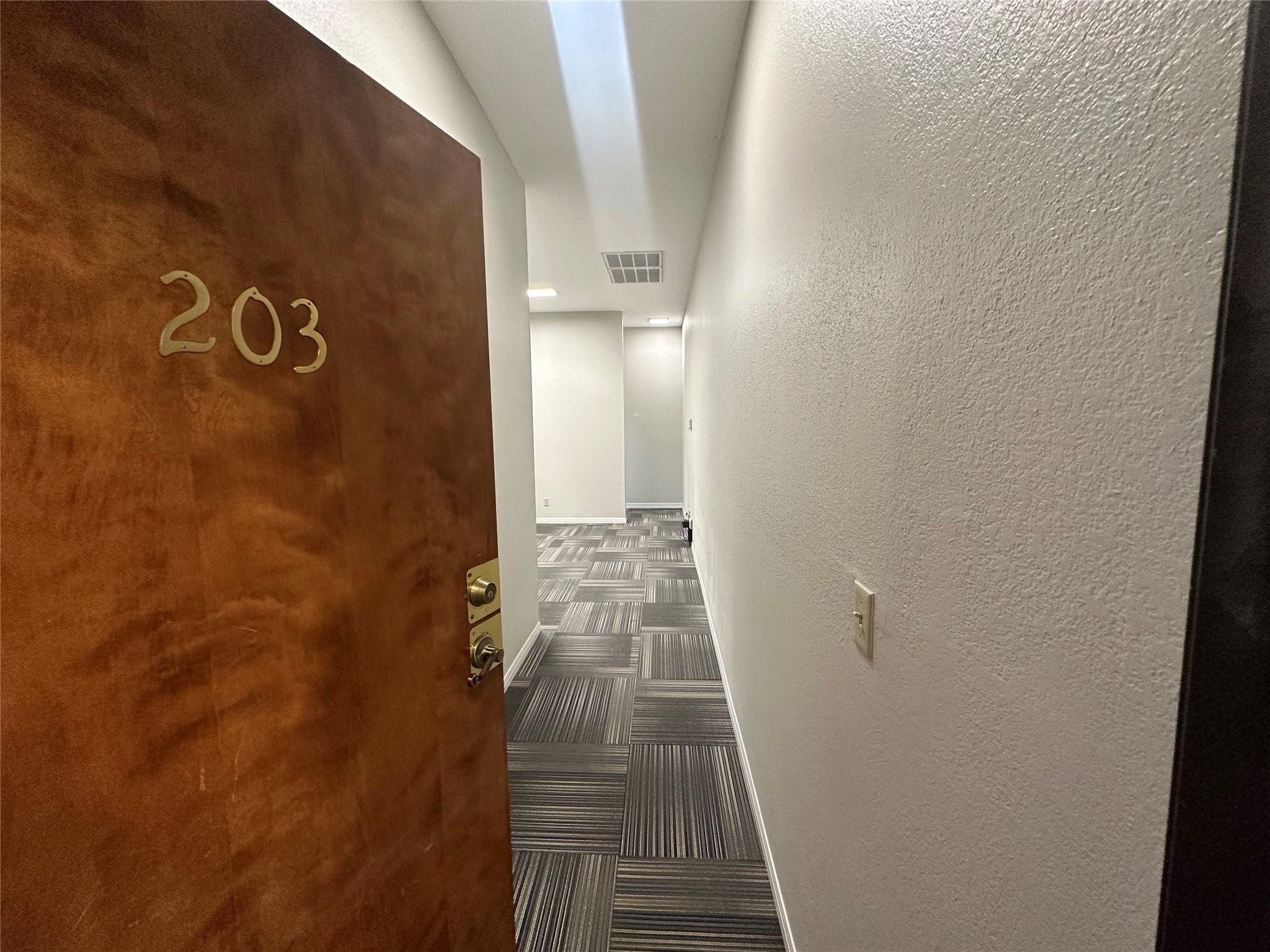 1823 Fortview Rd # 203, Austin, TX 78704