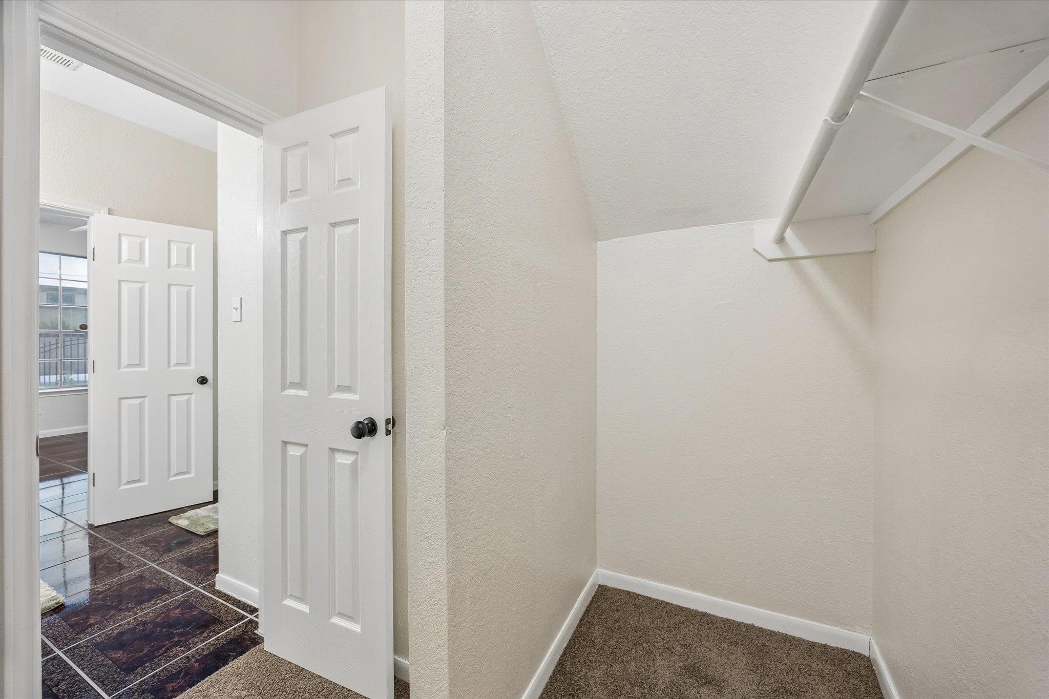 10502 Ballantine St, Houston, TX 77075