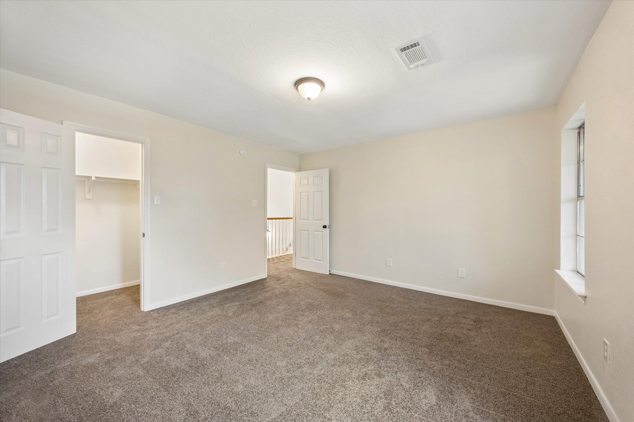 10502 Ballantine St, Houston, TX 77075