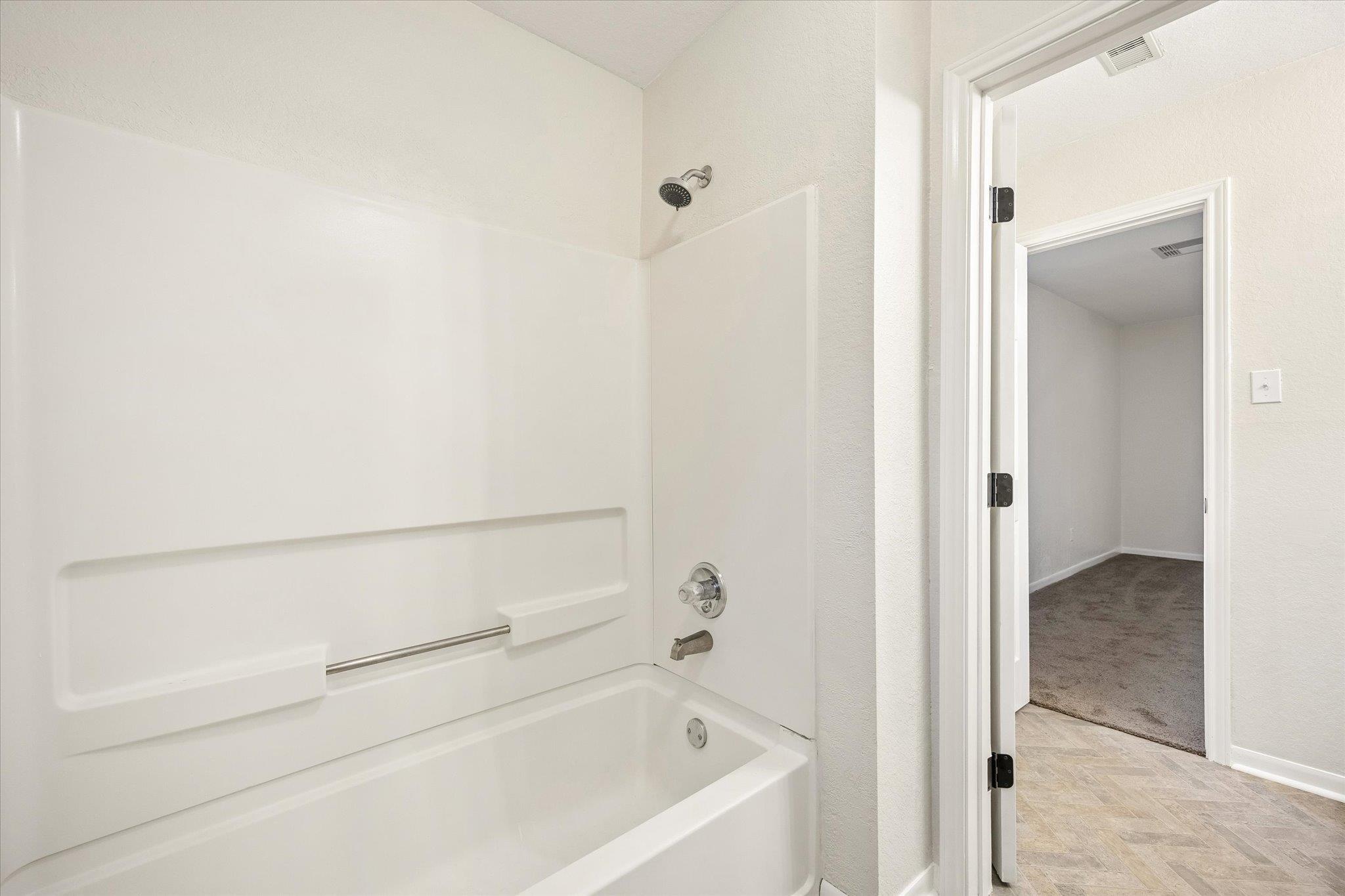 10502 Ballantine St, Houston, TX 77075