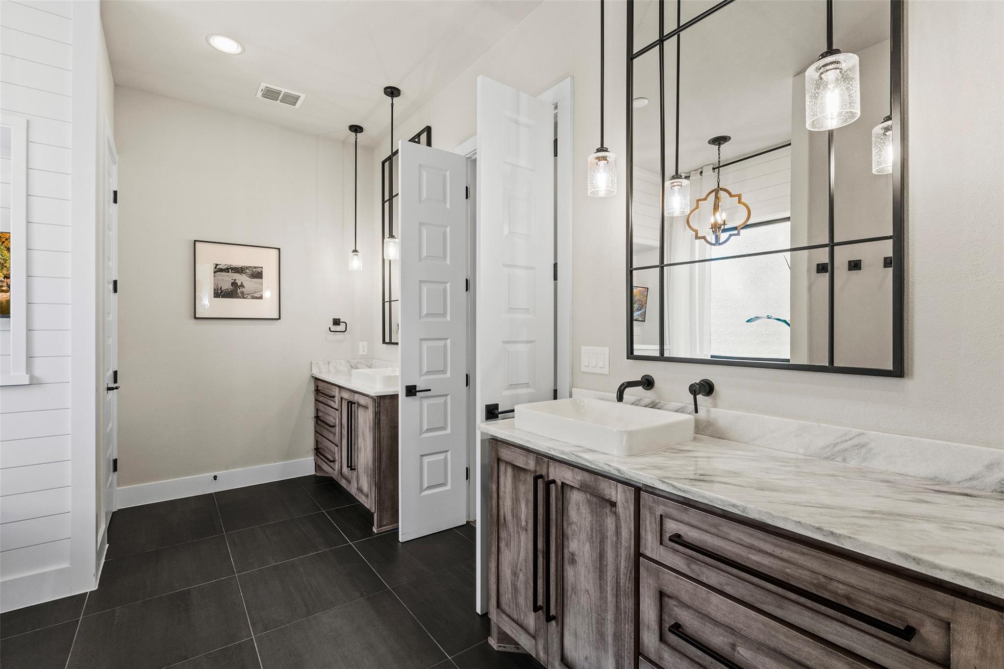 316 Stockman Dr, Dripping Springs, TX 78620