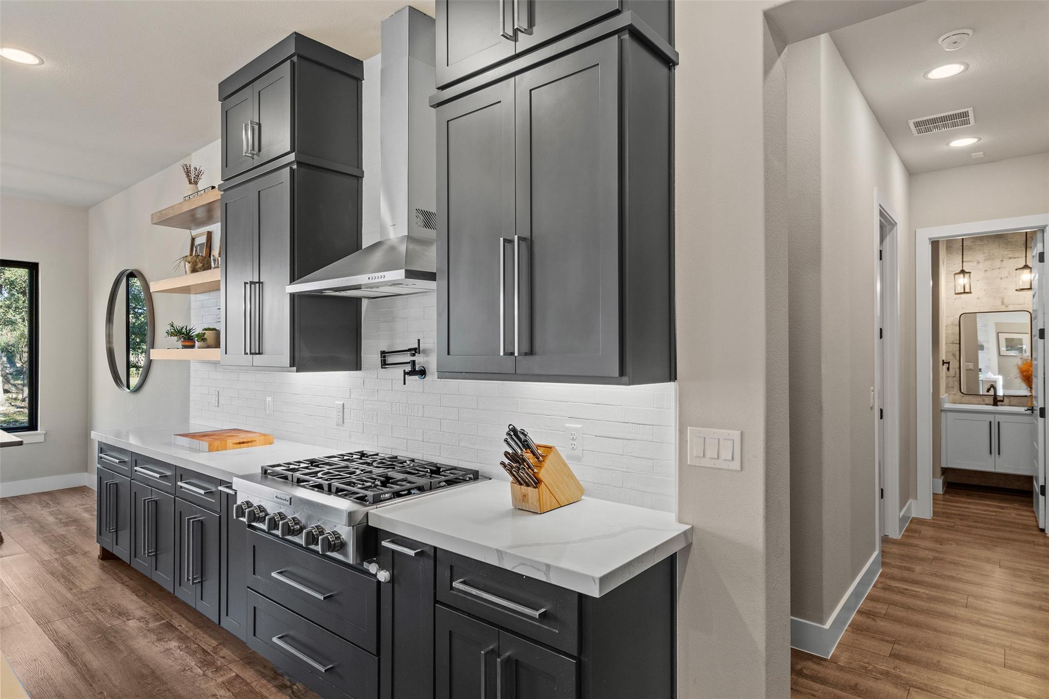 316 Stockman Dr, Dripping Springs, TX 78620