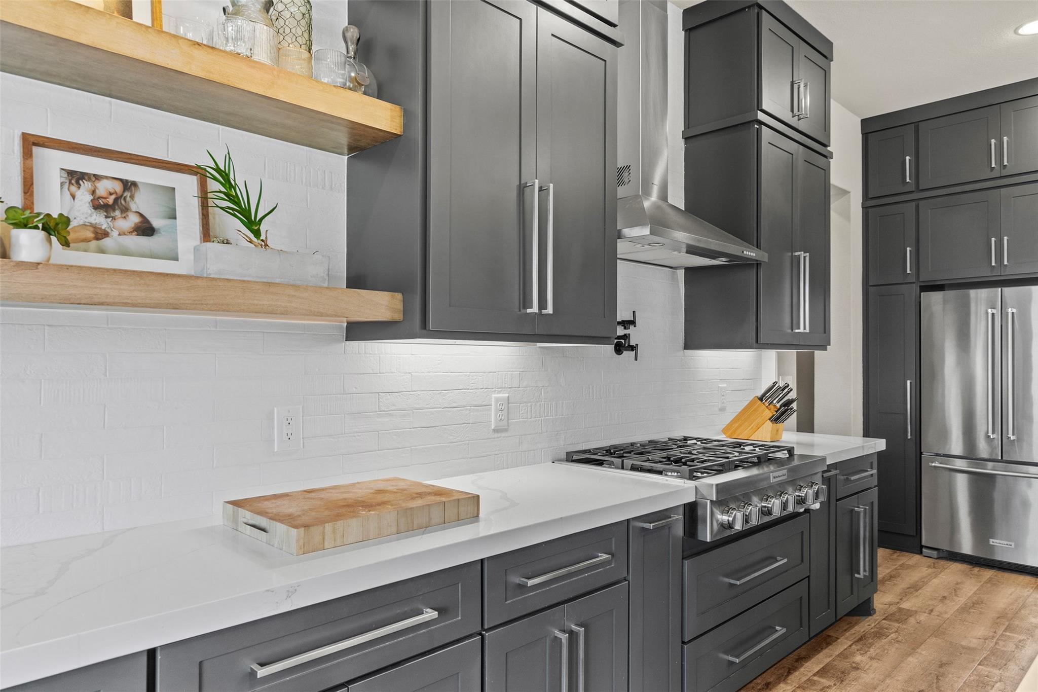 316 Stockman Dr, Dripping Springs, TX 78620