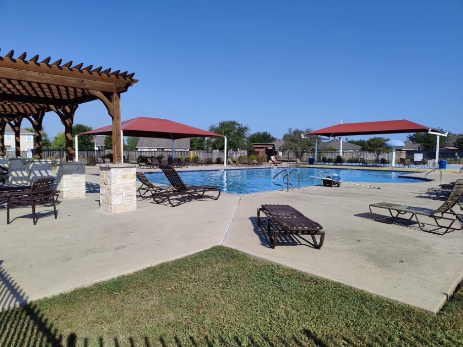 368 Wapiti Rd, Buda, TX 78610