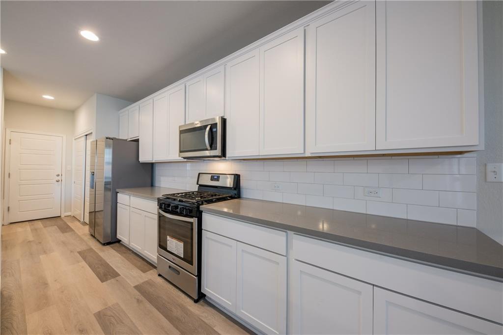 204 Cold Spring Loop, Bastrop, TX 78602