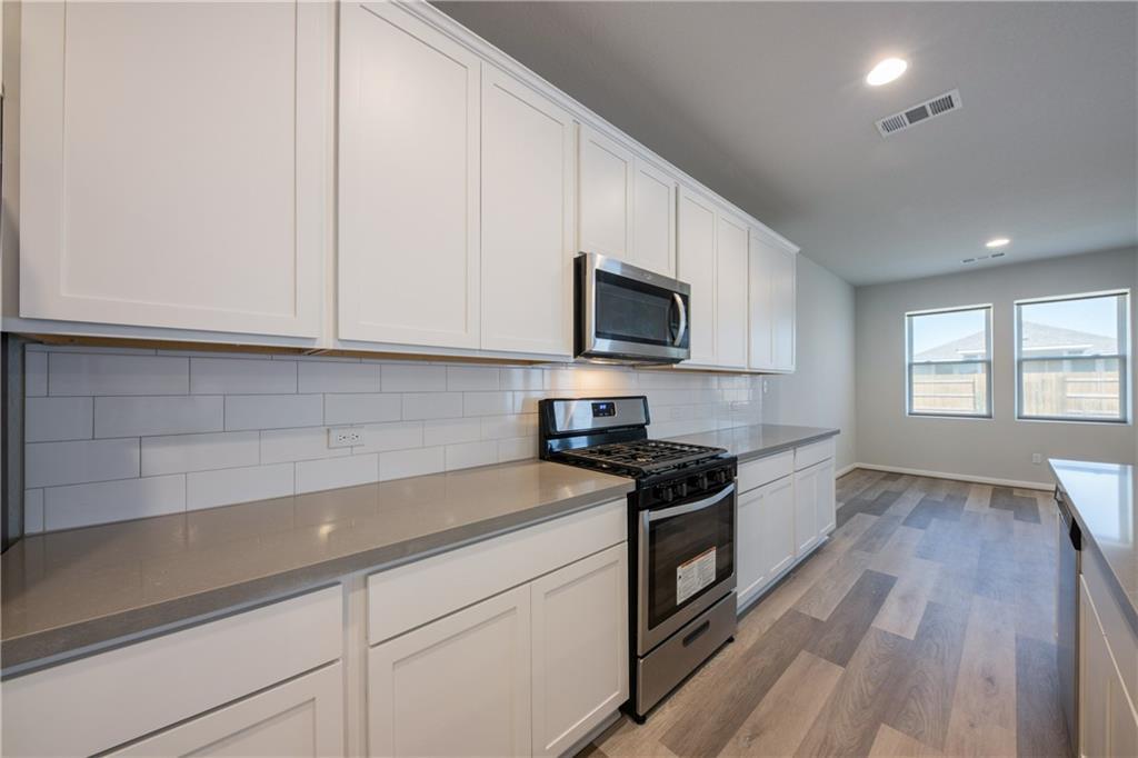 204 Cold Spring Loop, Bastrop, TX 78602