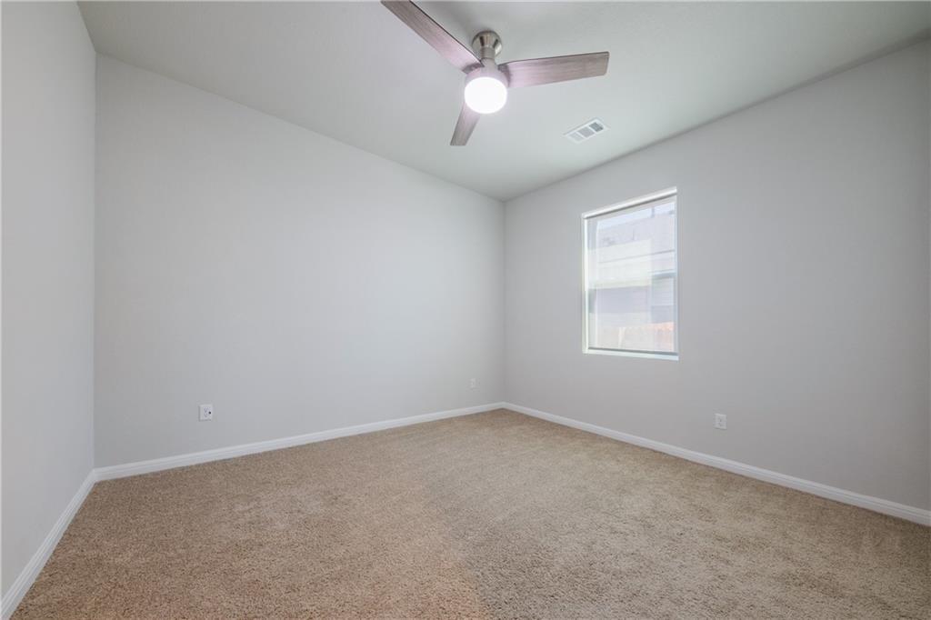 204 Cold Spring Loop, Bastrop, TX 78602