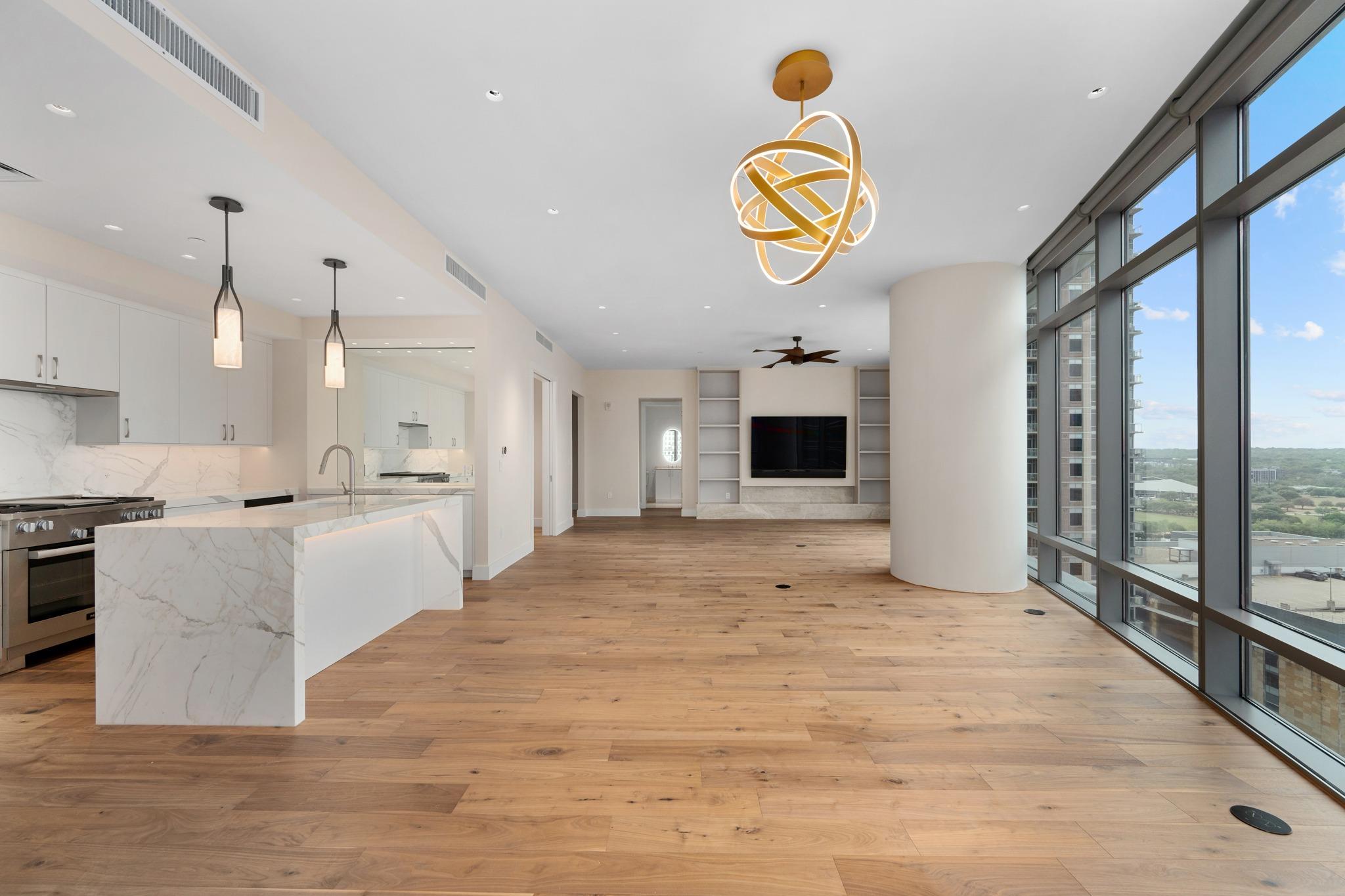 200 Congress Ave # 15E, Austin, TX 78701