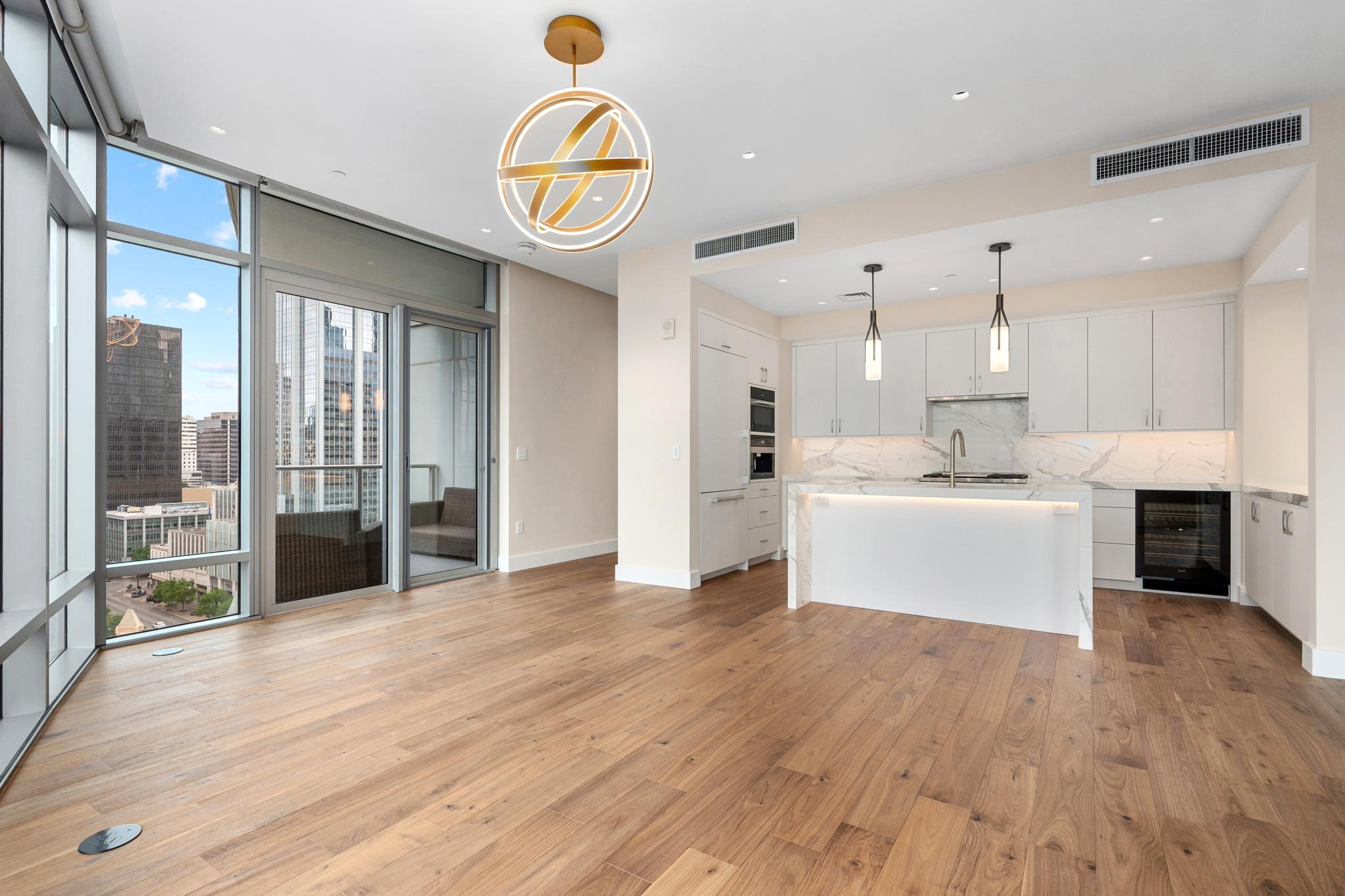 200 Congress Ave # 15E, Austin, TX 78701