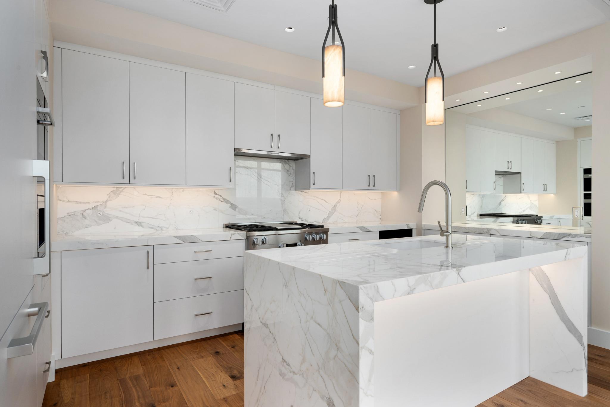 200 Congress Ave # 15E, Austin, TX 78701