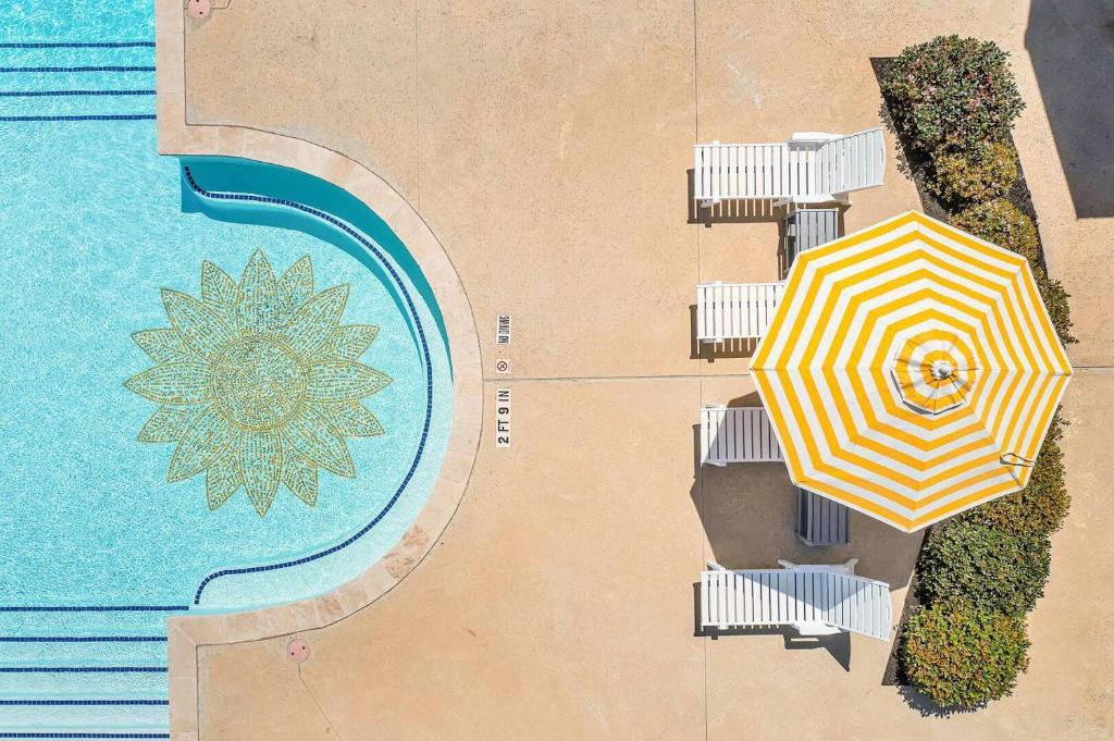 630 W Center Sq # 303, Port Aransas, TX 78373