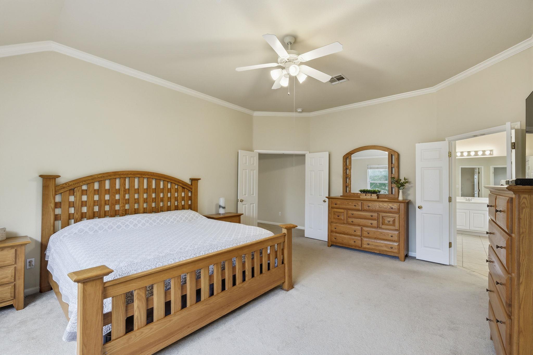 2701 Michelle Lynne Cv, Round Rock, TX 78681