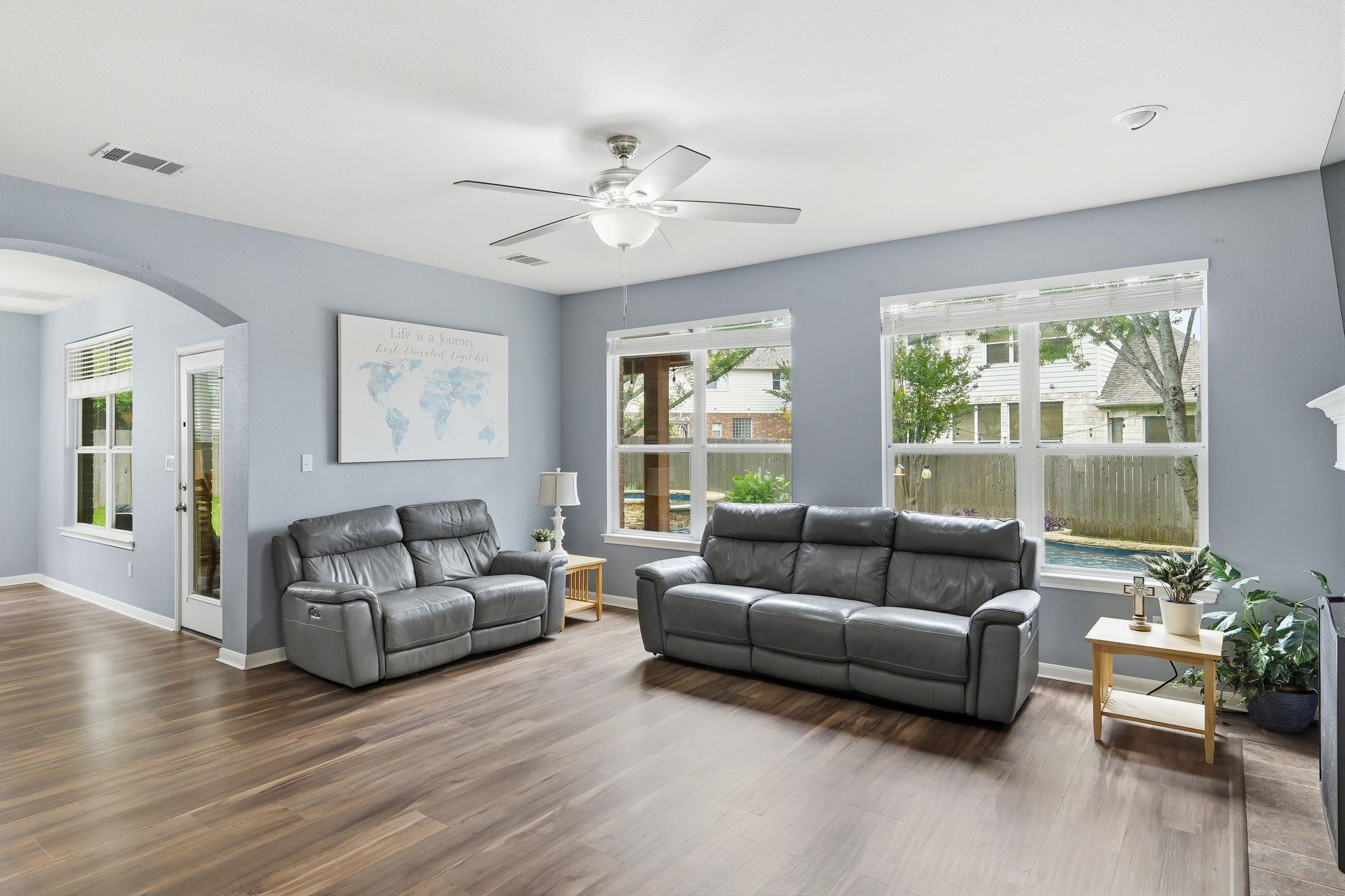 2701 Michelle Lynne Cv, Round Rock, TX 78681