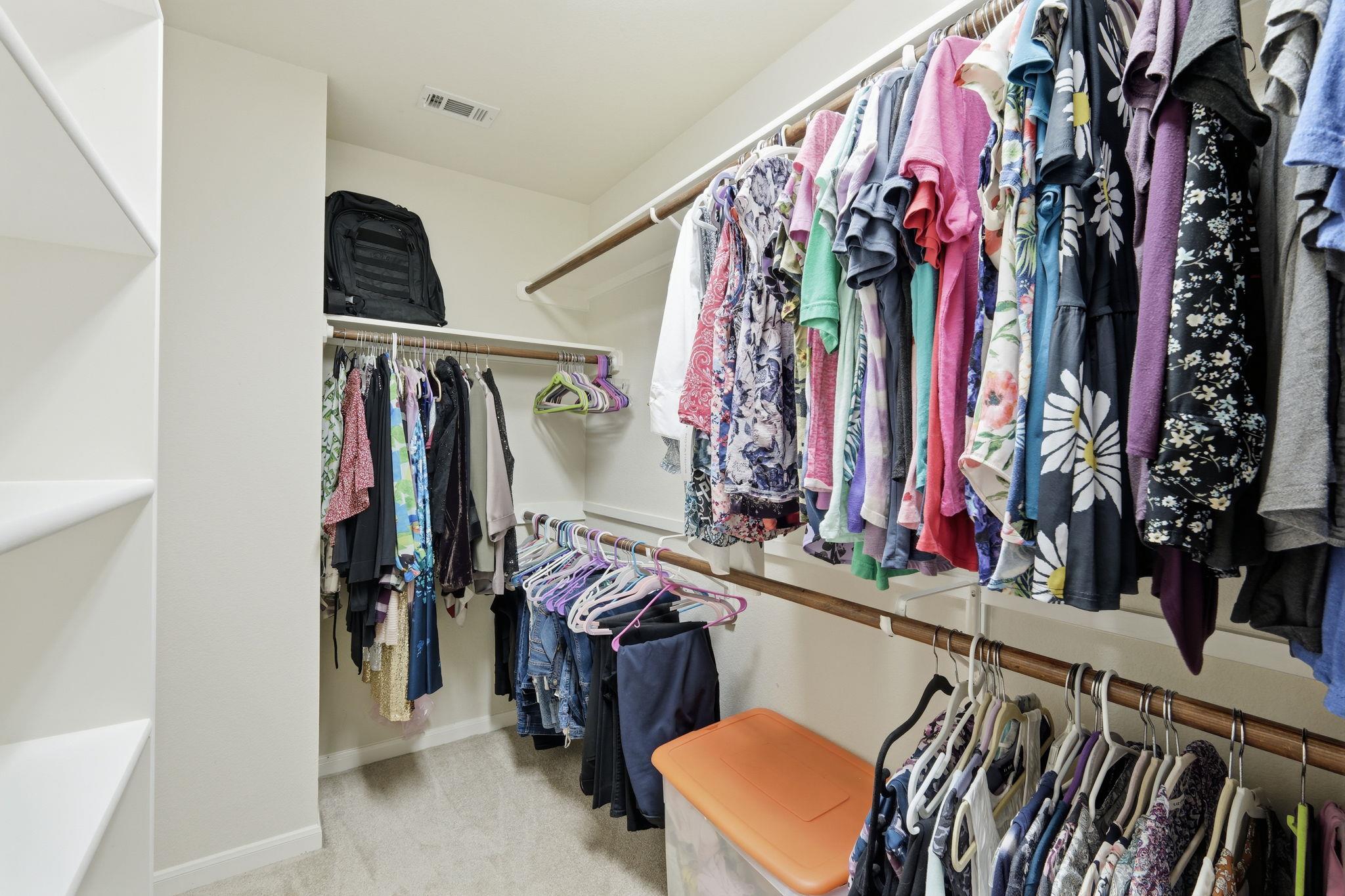 2701 Michelle Lynne Cv, Round Rock, TX 78681