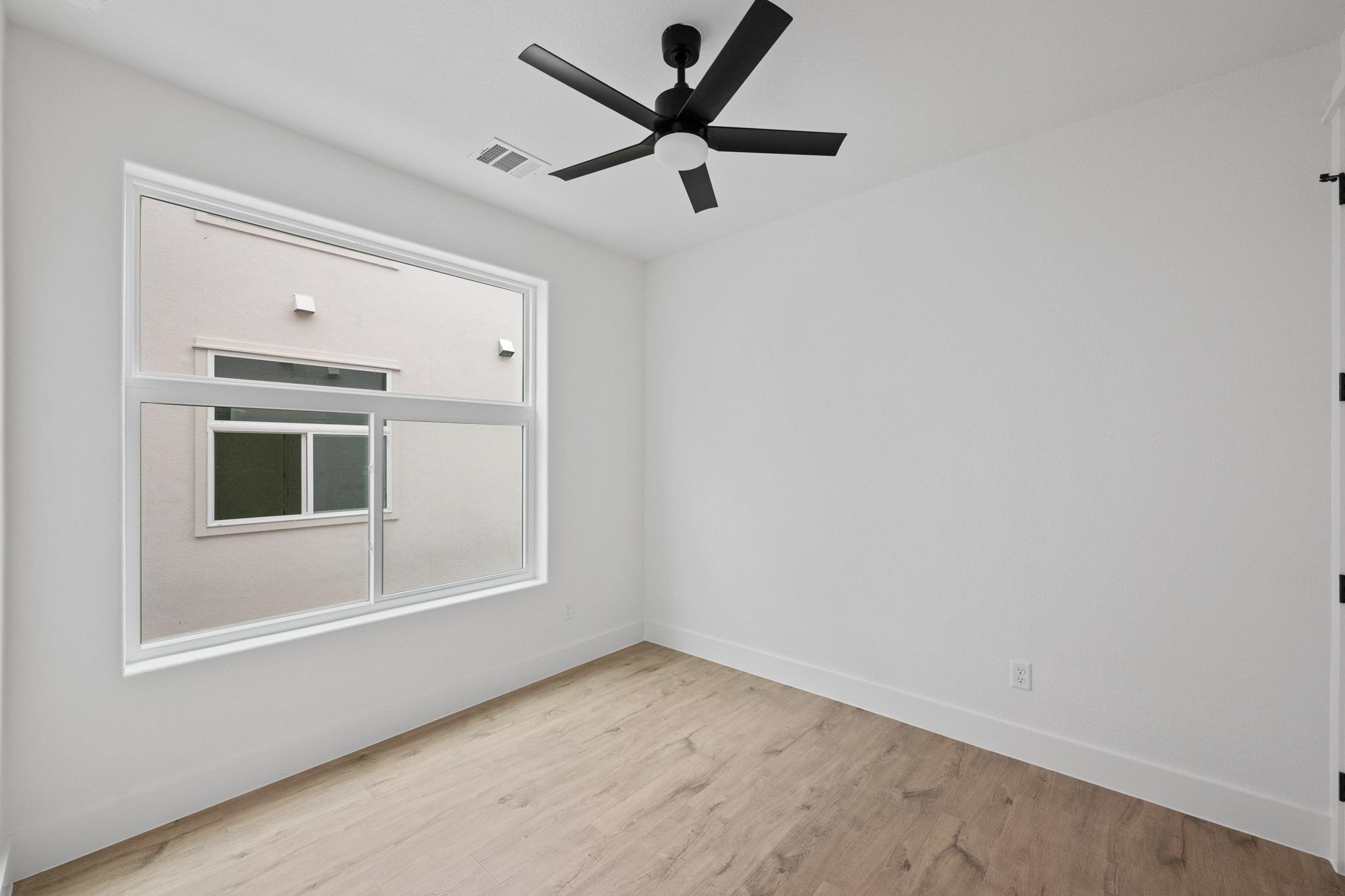 7920 Mullen Dr # 5, Austin, TX 78757