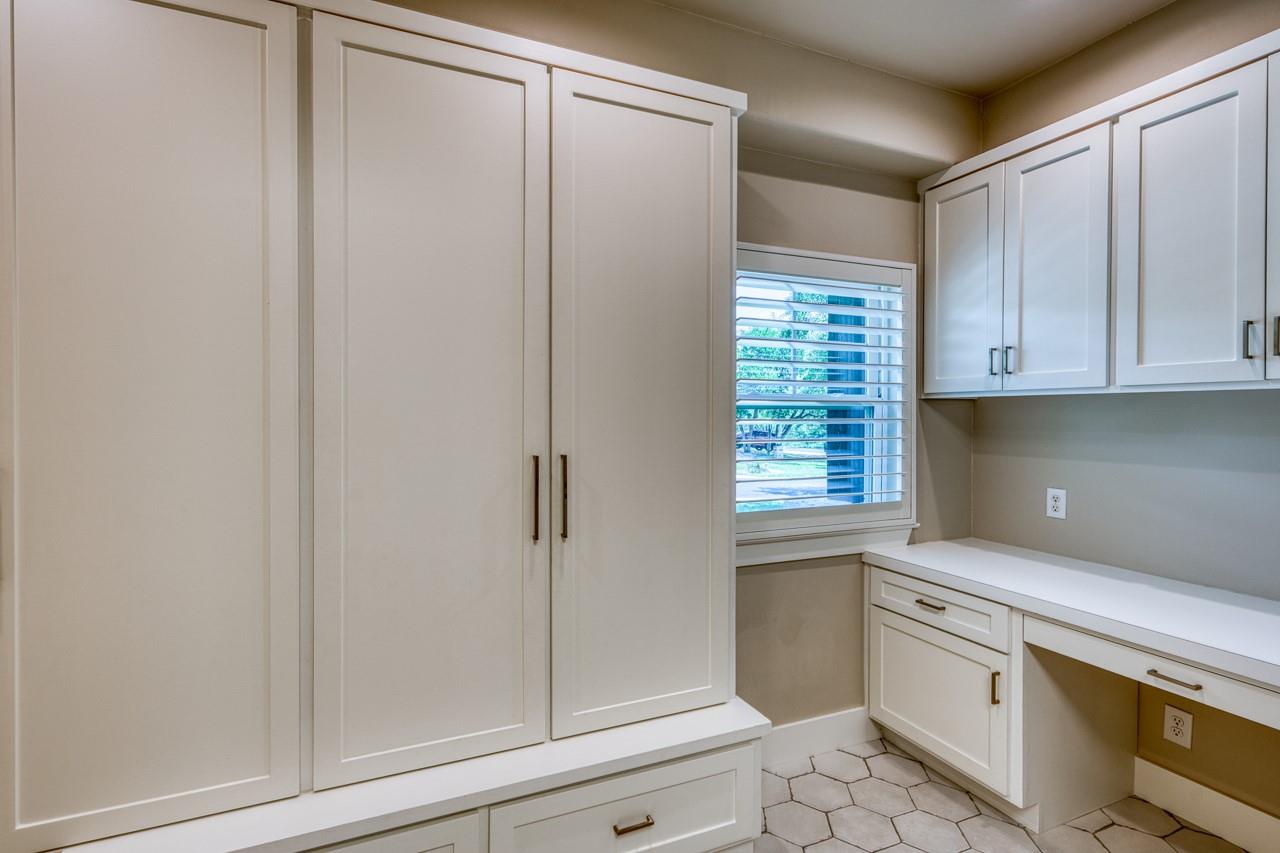 701 Indian Paint Trl, Horseshoe Bay, TX 78657