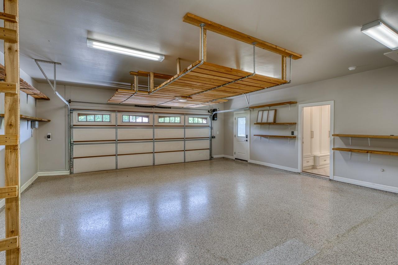 701 Indian Paint Trl, Horseshoe Bay, TX 78657