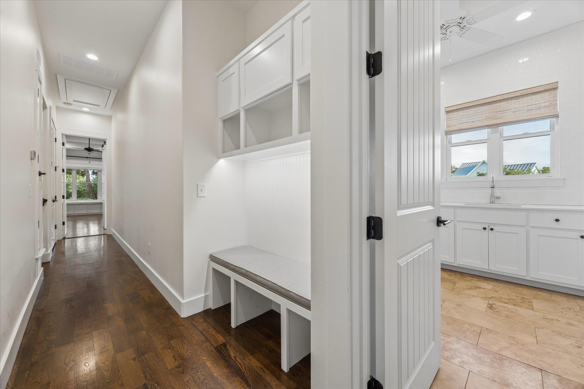 1899 Trebled Waters Trl, Dripping Springs, TX 78619