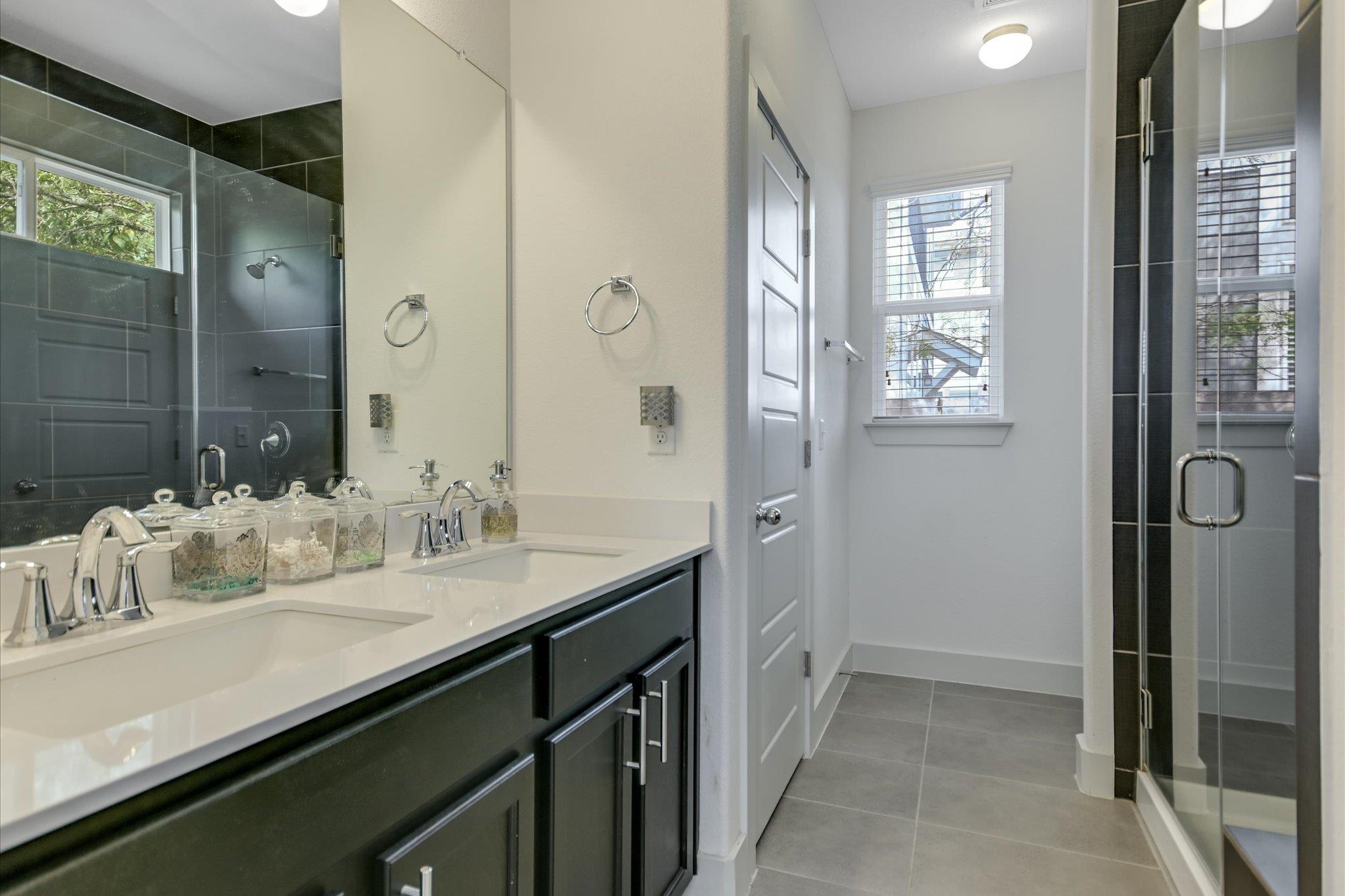 5801 Swayden Ln, Austin, TX 78745