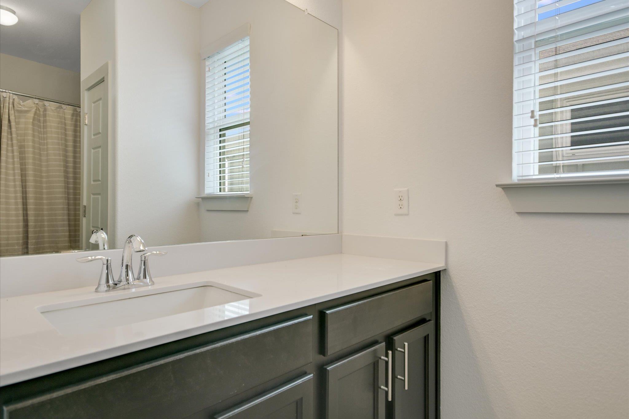 5801 Swayden Ln, Austin, TX 78745